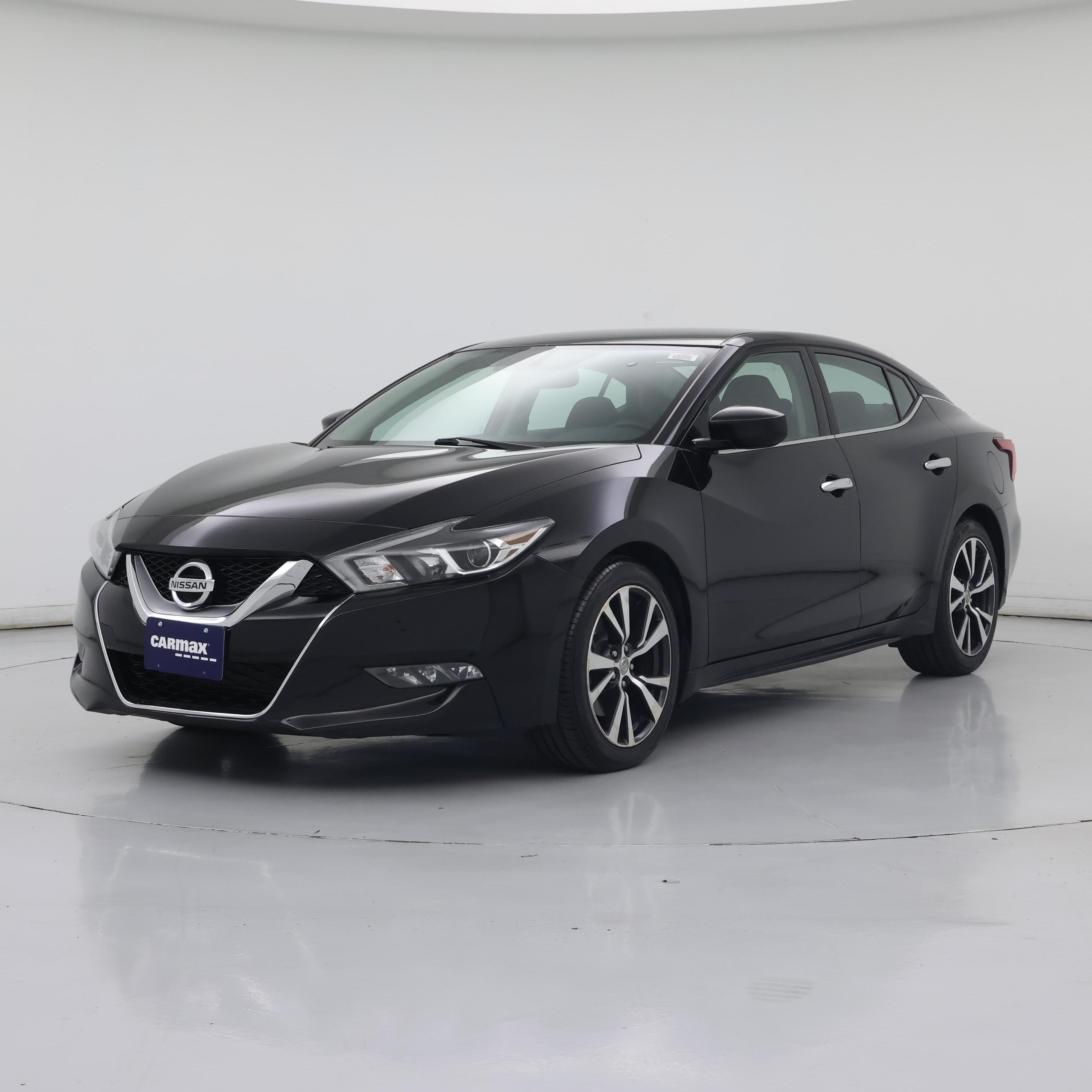 Thumbnail: 2017 Nissan Maxima - 4