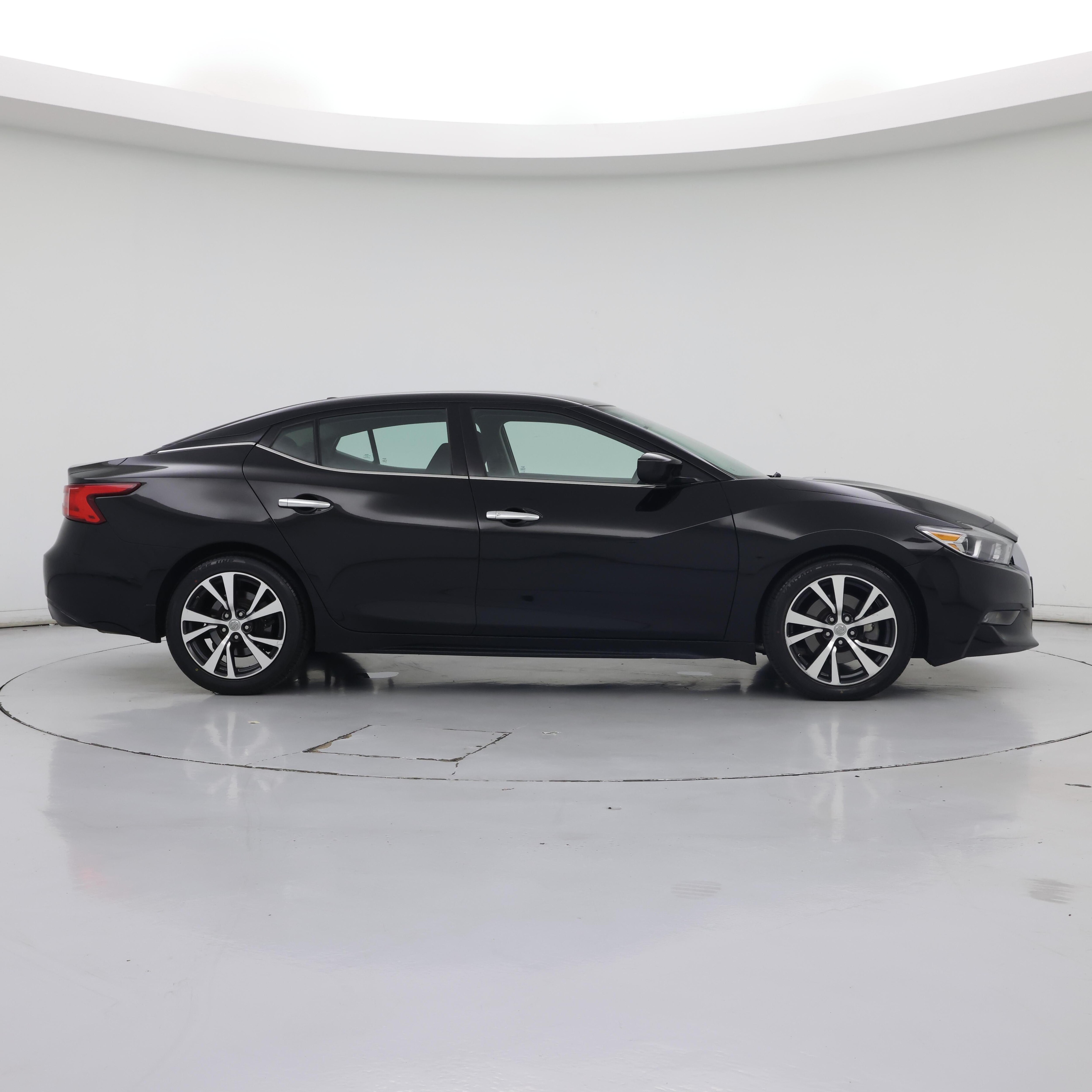 Thumbnail: 2017 Nissan Maxima - 7