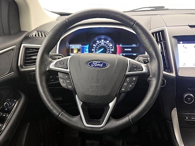 Steering Wheel & Instrument Cluster (On)