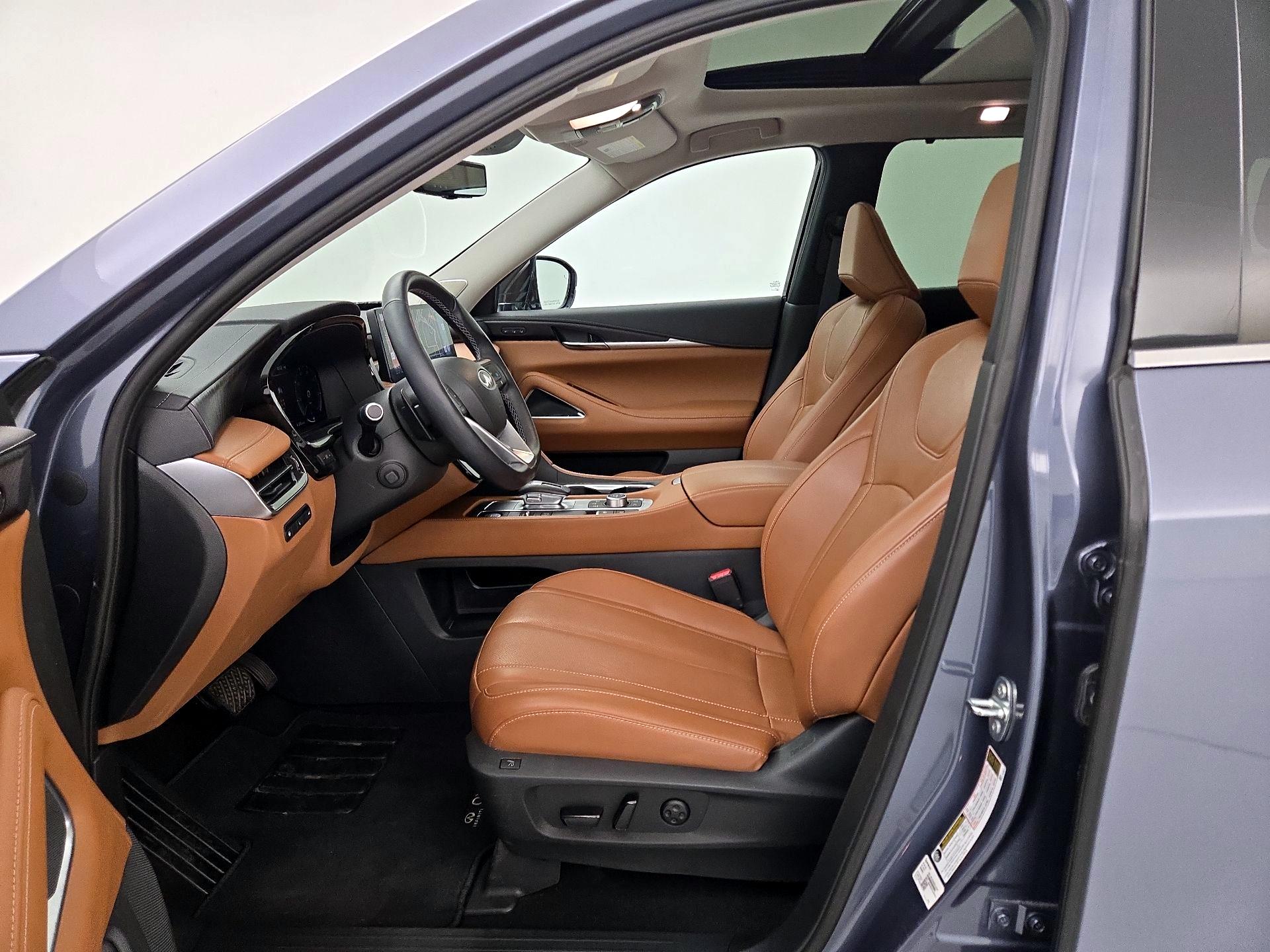 Thumbnail: 2023 INFINITI QX60 - 11