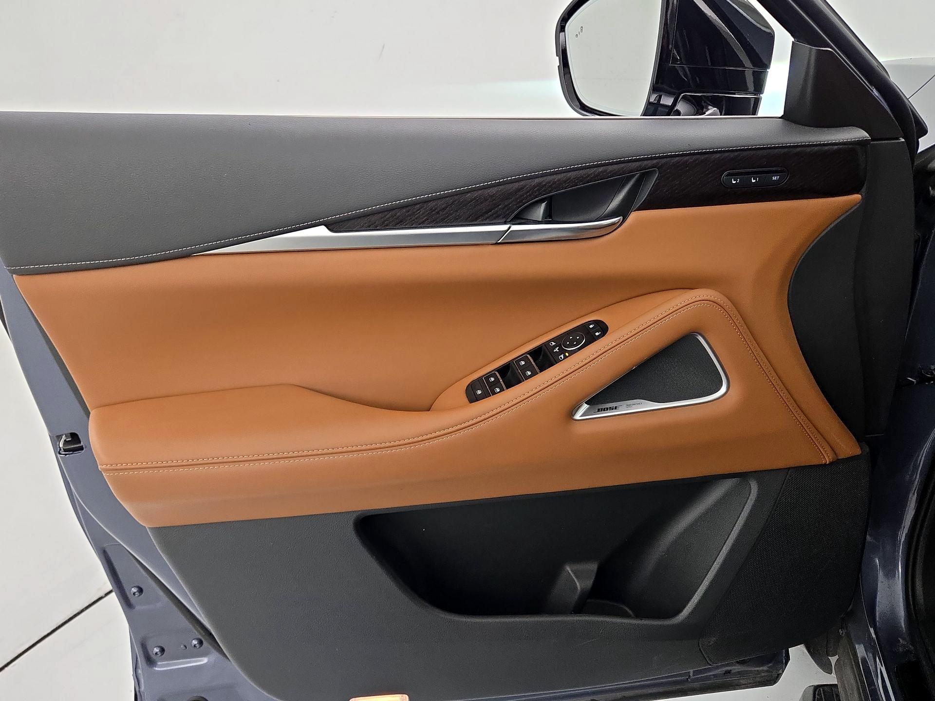Thumbnail: 2023 INFINITI QX60 - 12