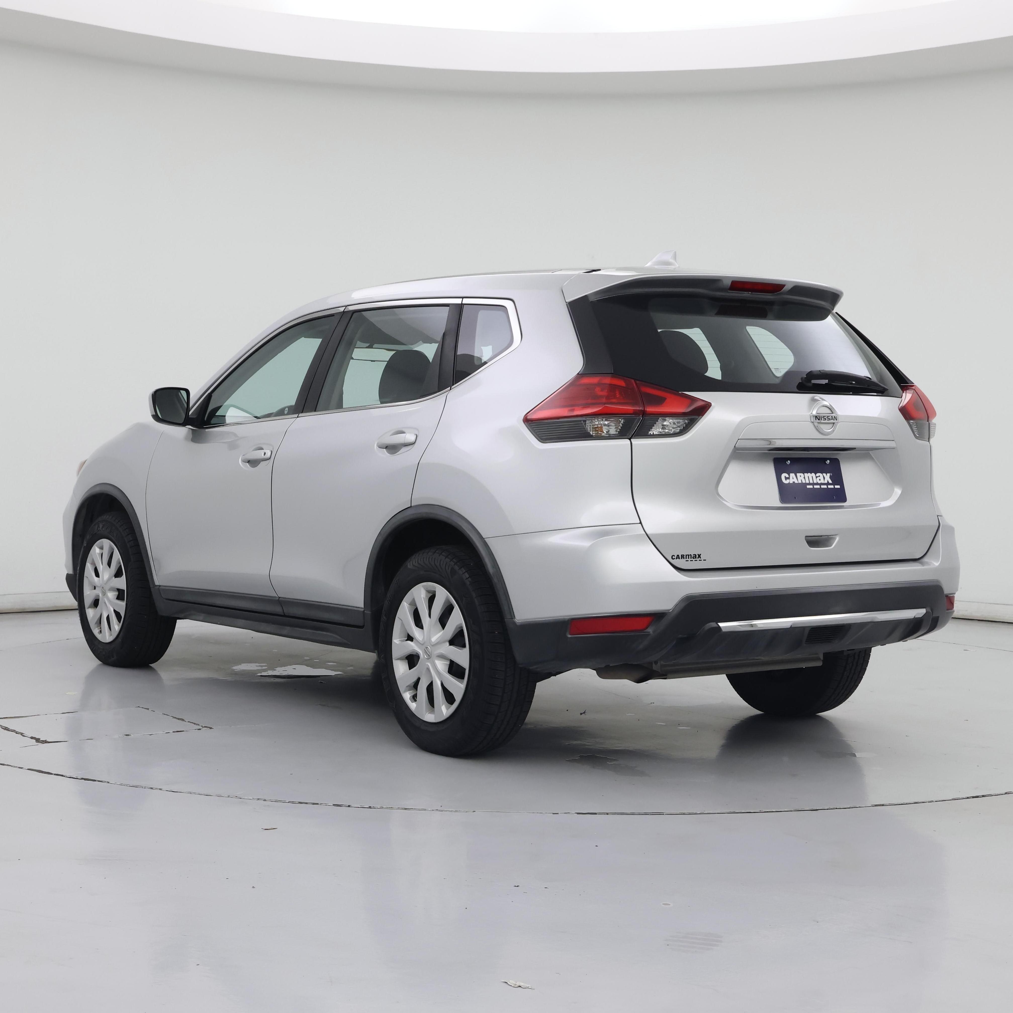Thumbnail: 2017 Nissan Rogue - 2