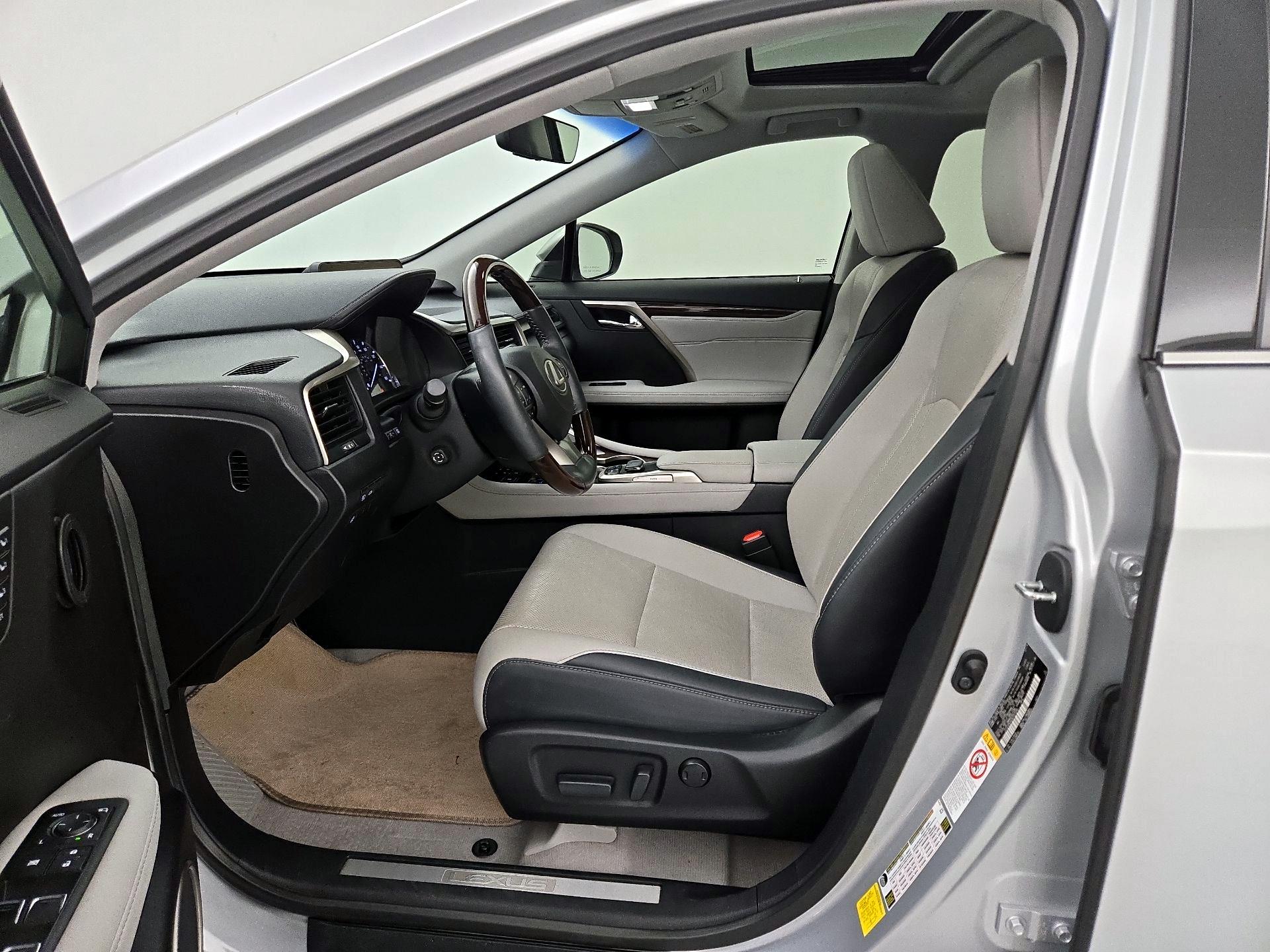 Thumbnail: 2016 Lexus RX - 11