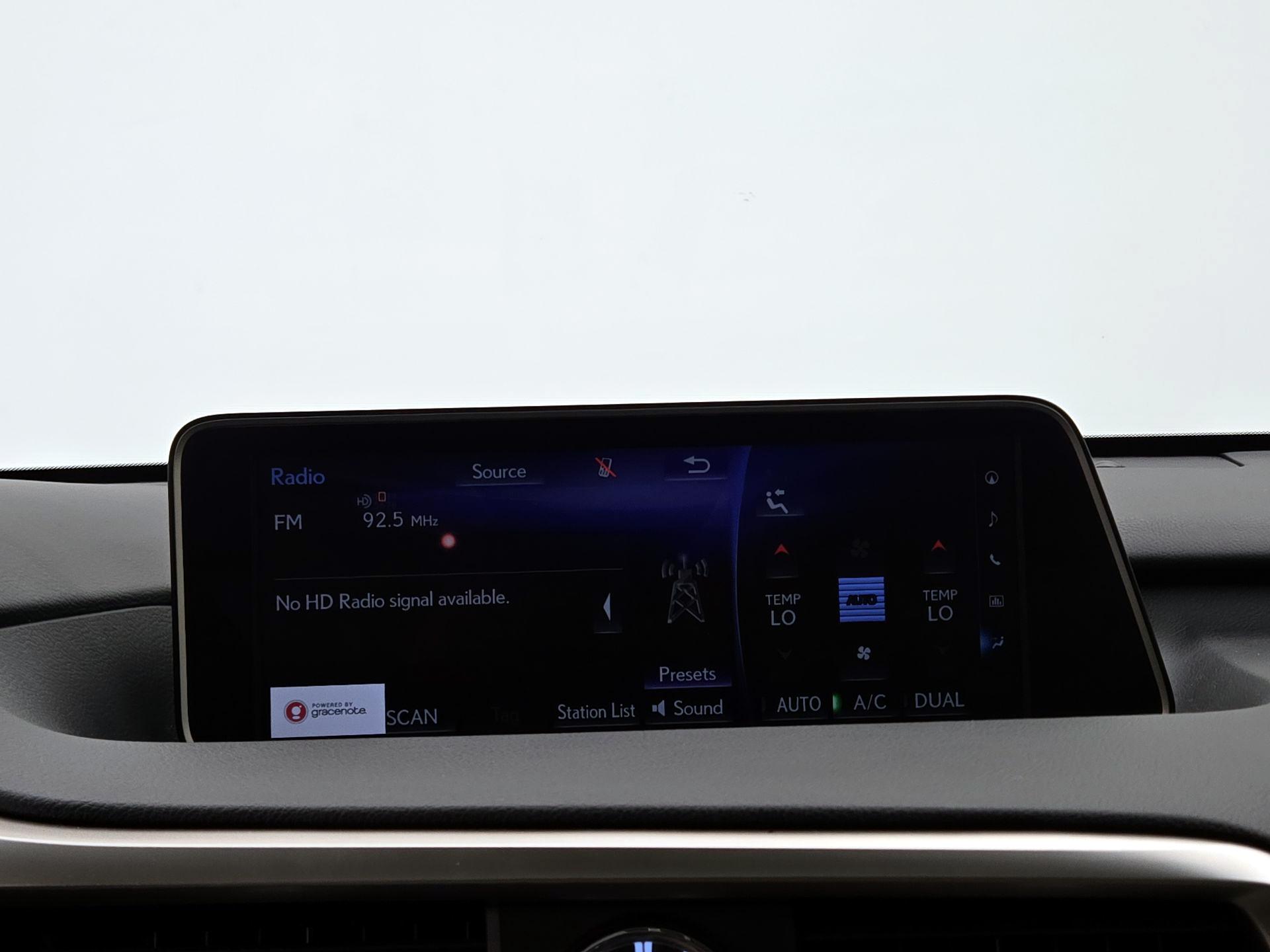 Thumbnail: 2016 Lexus RX - 16