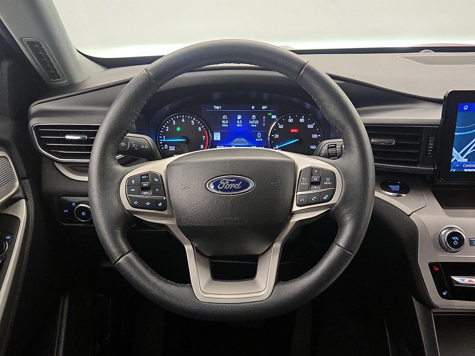 Thumbnail: 2023 Ford Explorer - 10