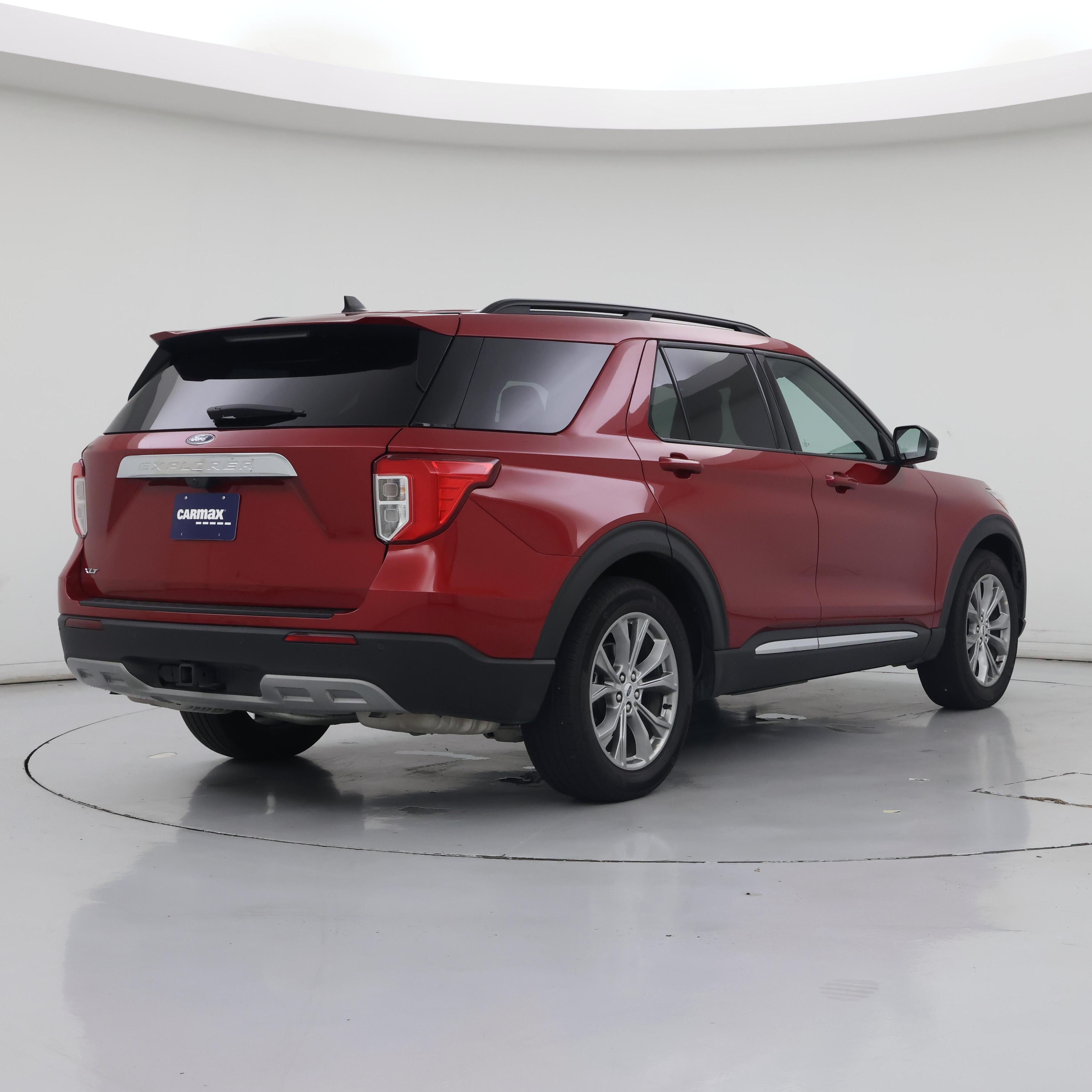 Thumbnail: 2023 Ford Explorer - 8