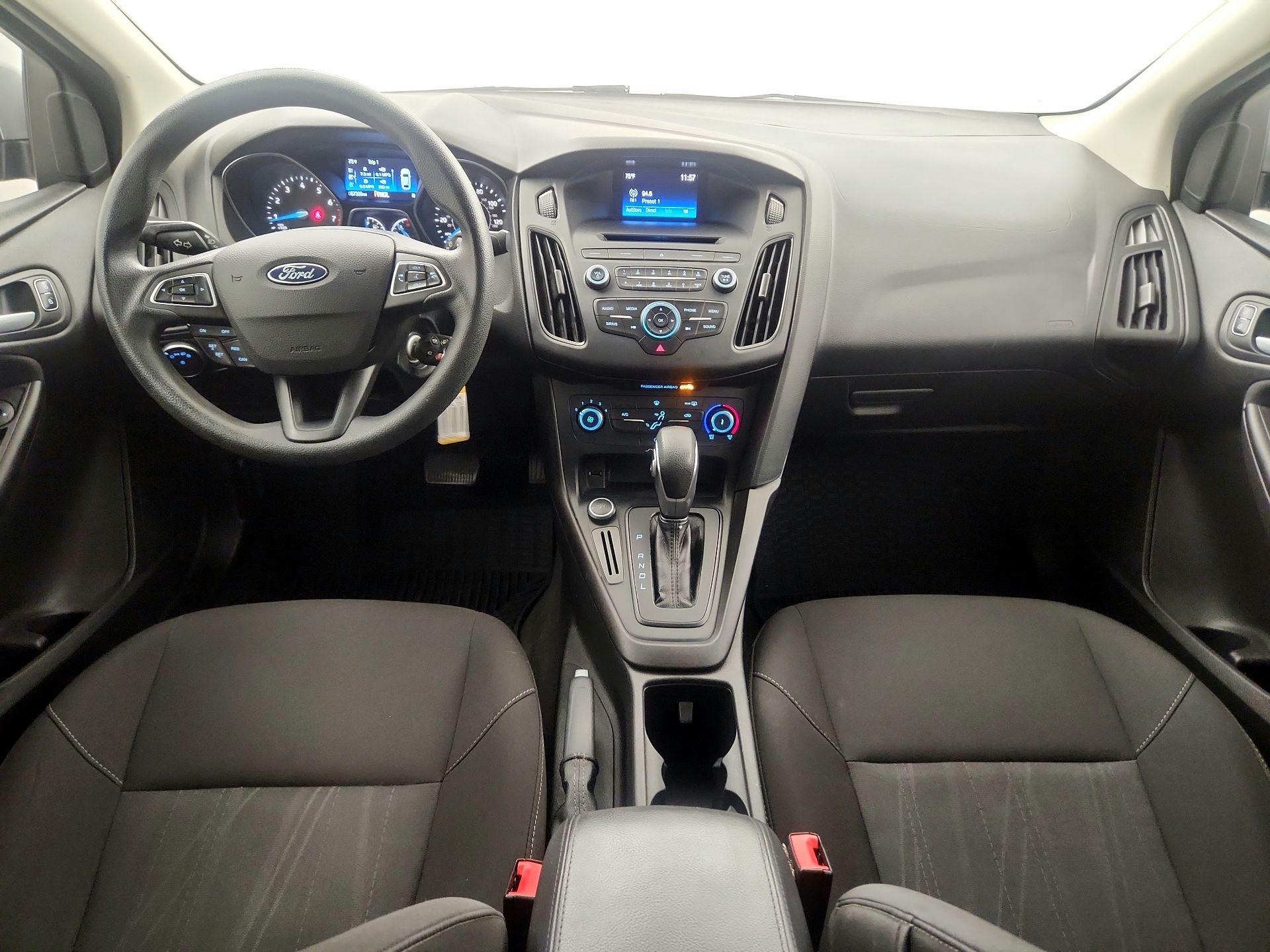 Thumbnail: 2017 Ford Focus - 8