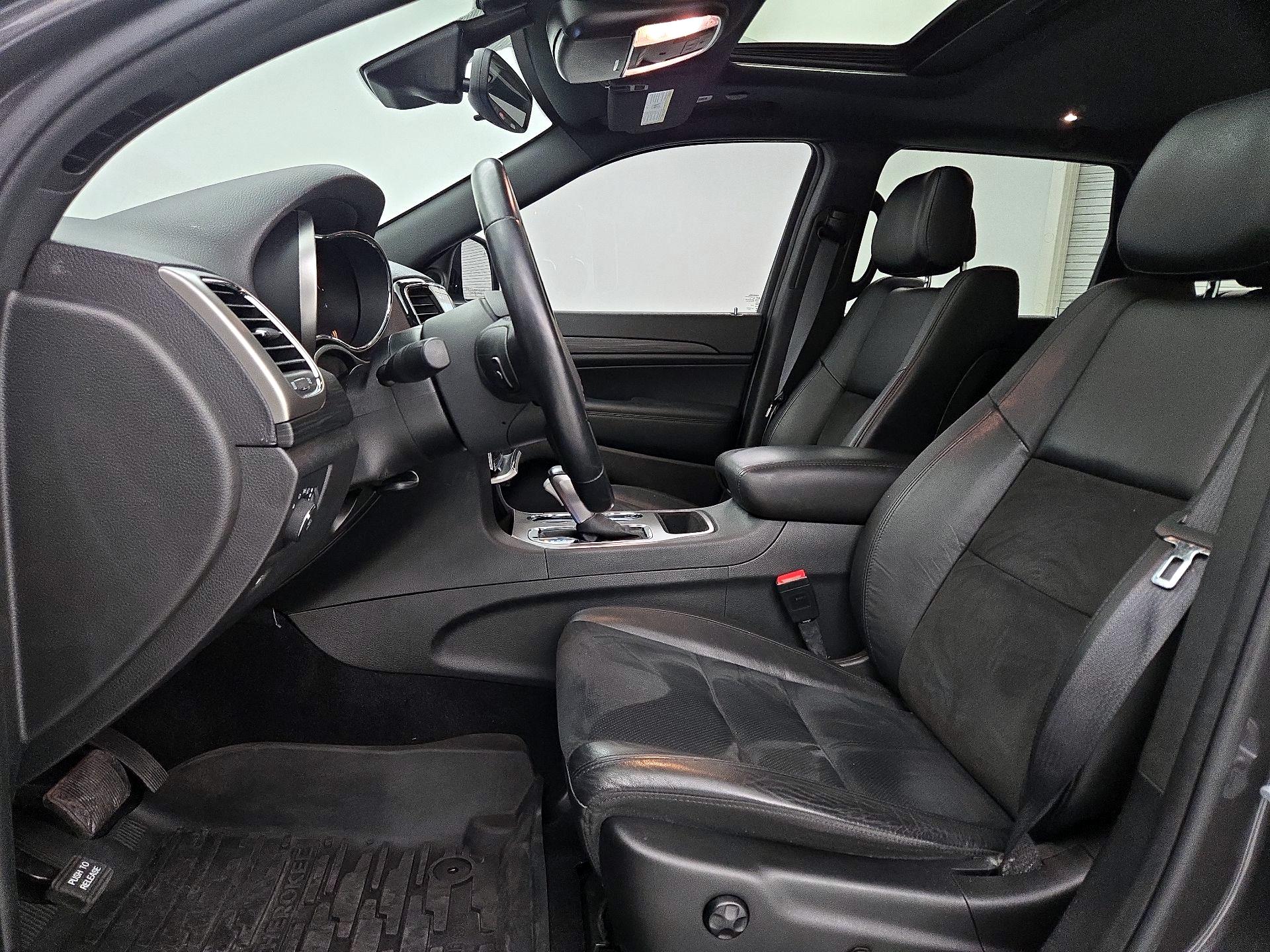 Thumbnail: 2021 Jeep Grand Cherokee - 11