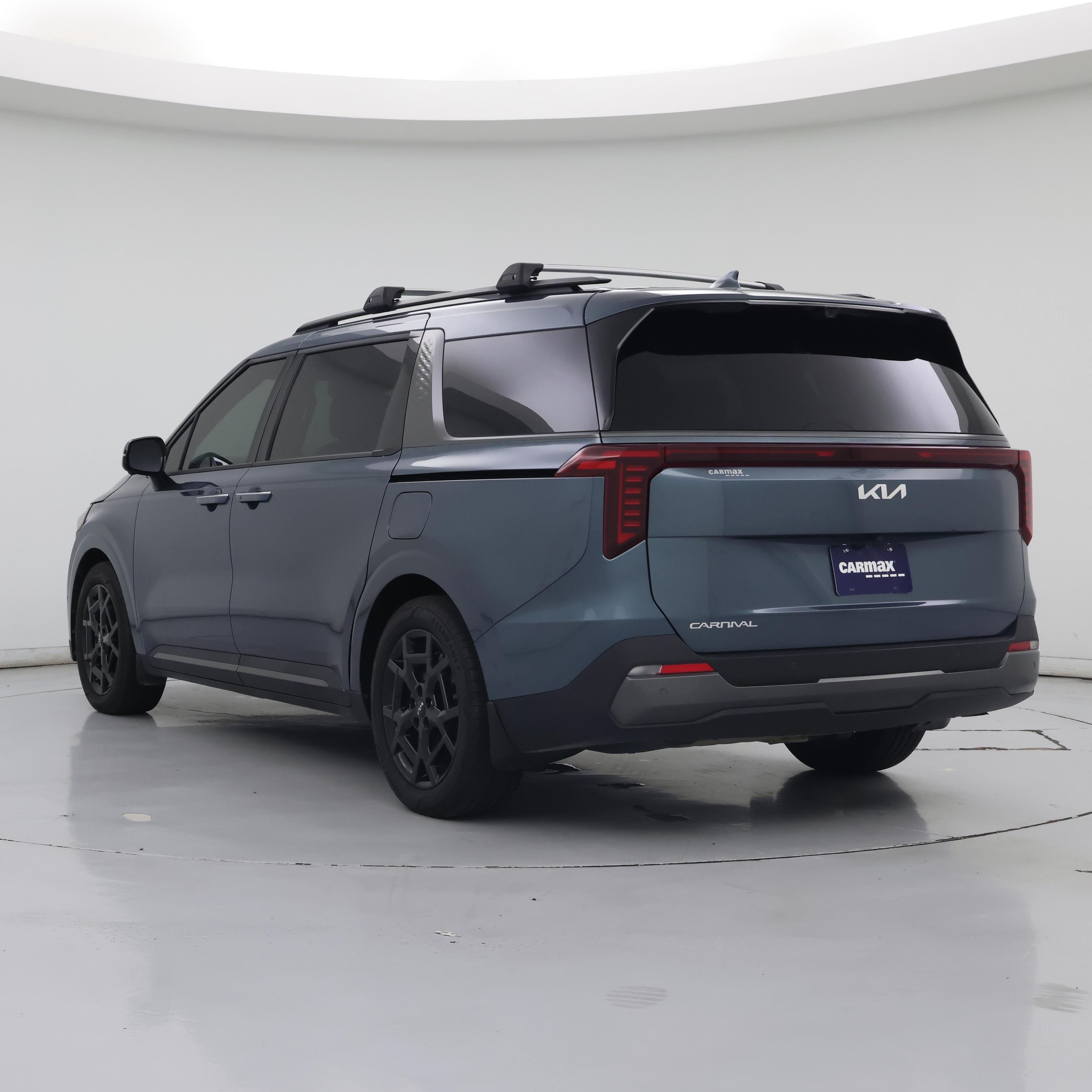 Thumbnail: 2025 Kia Carnival - 2