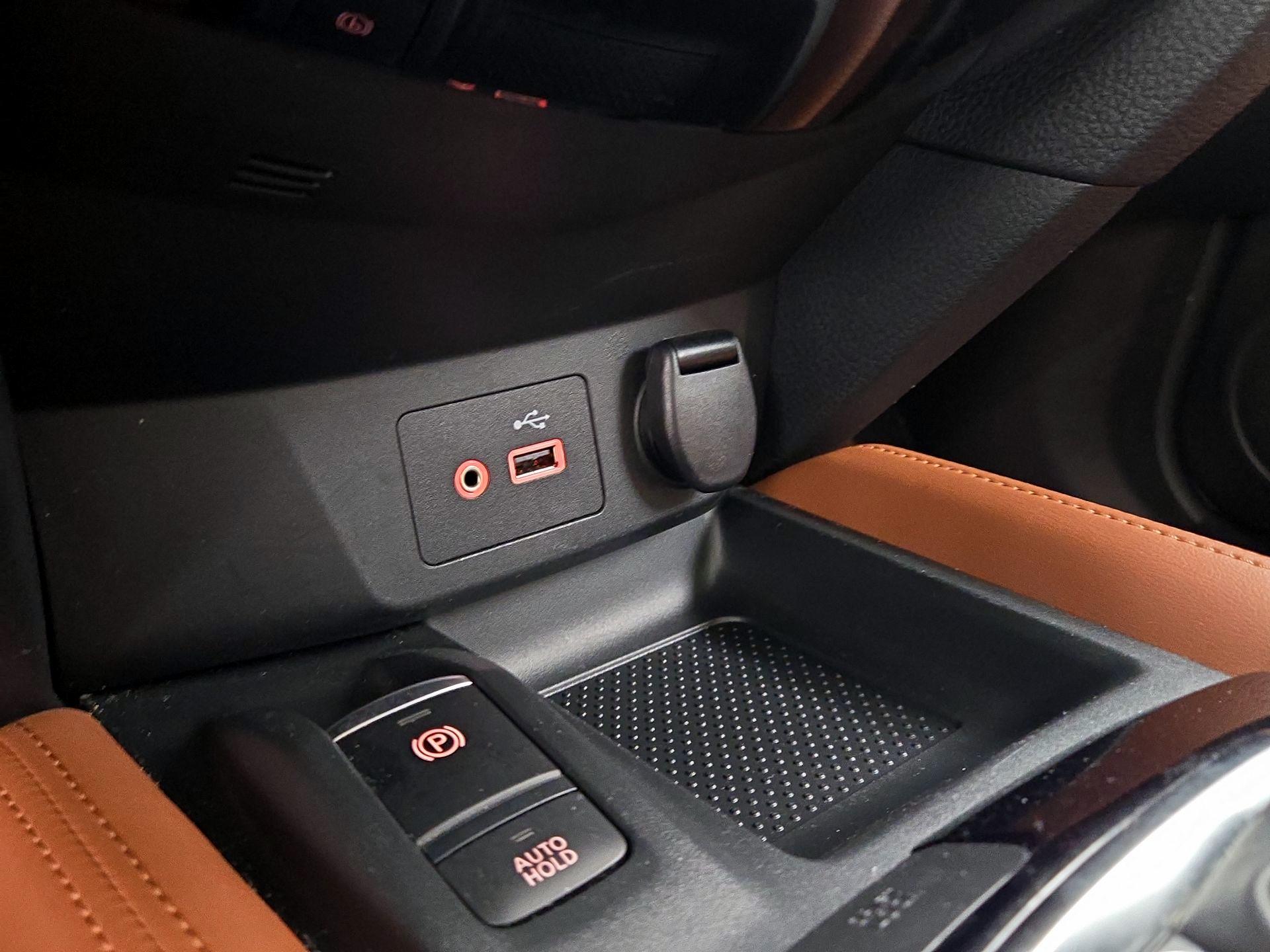 Thumbnail: 2019 Nissan Rogue - 19