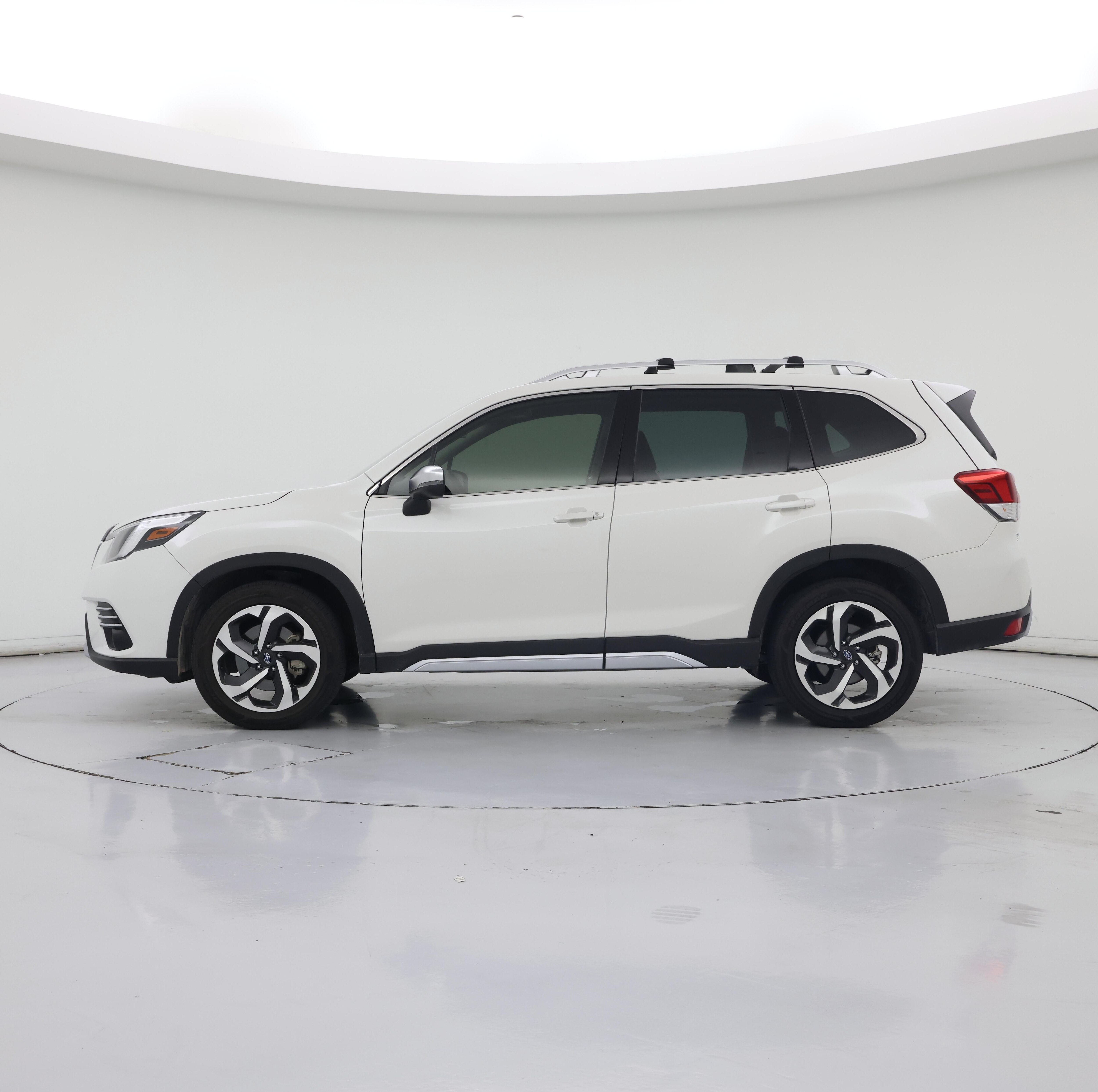 Thumbnail: 2023 Subaru Forester - 3