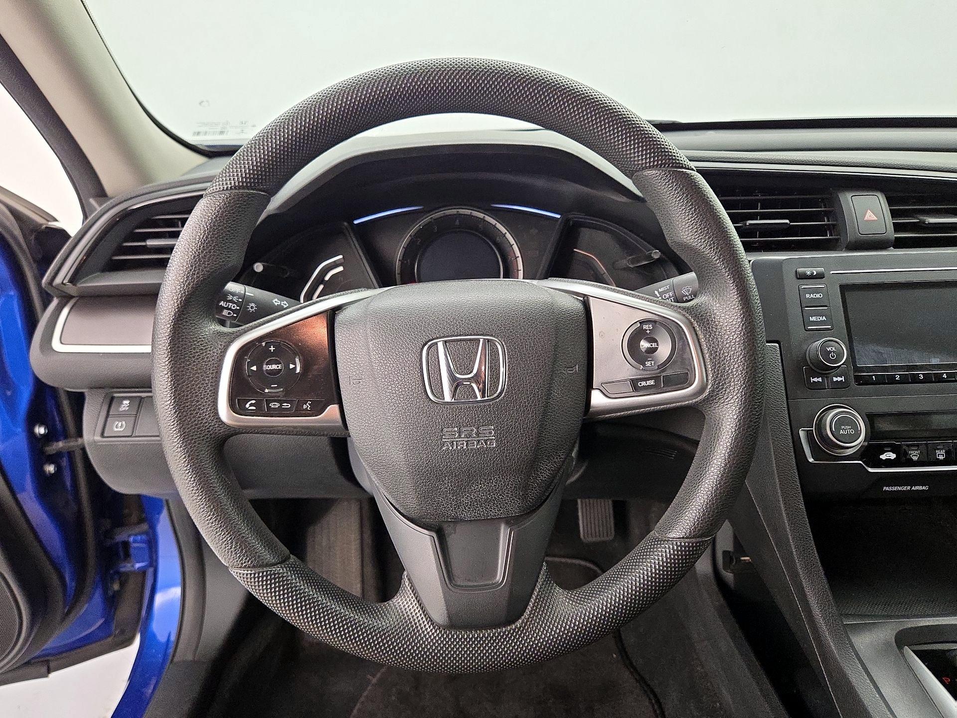 Thumbnail: 2016 Honda Civic - 10