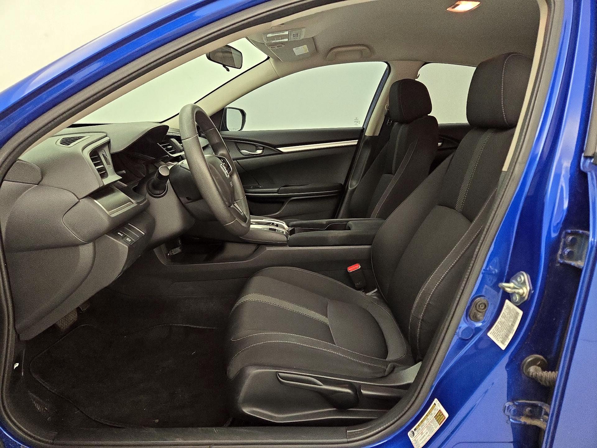 Thumbnail: 2016 Honda Civic - 11