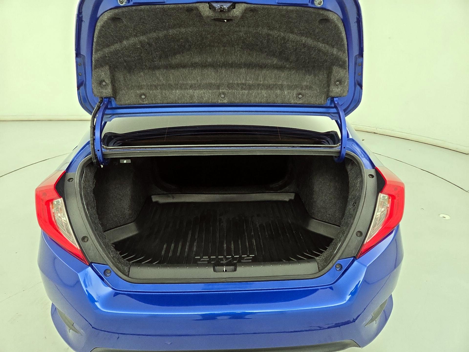 Thumbnail: 2016 Honda Civic - 20