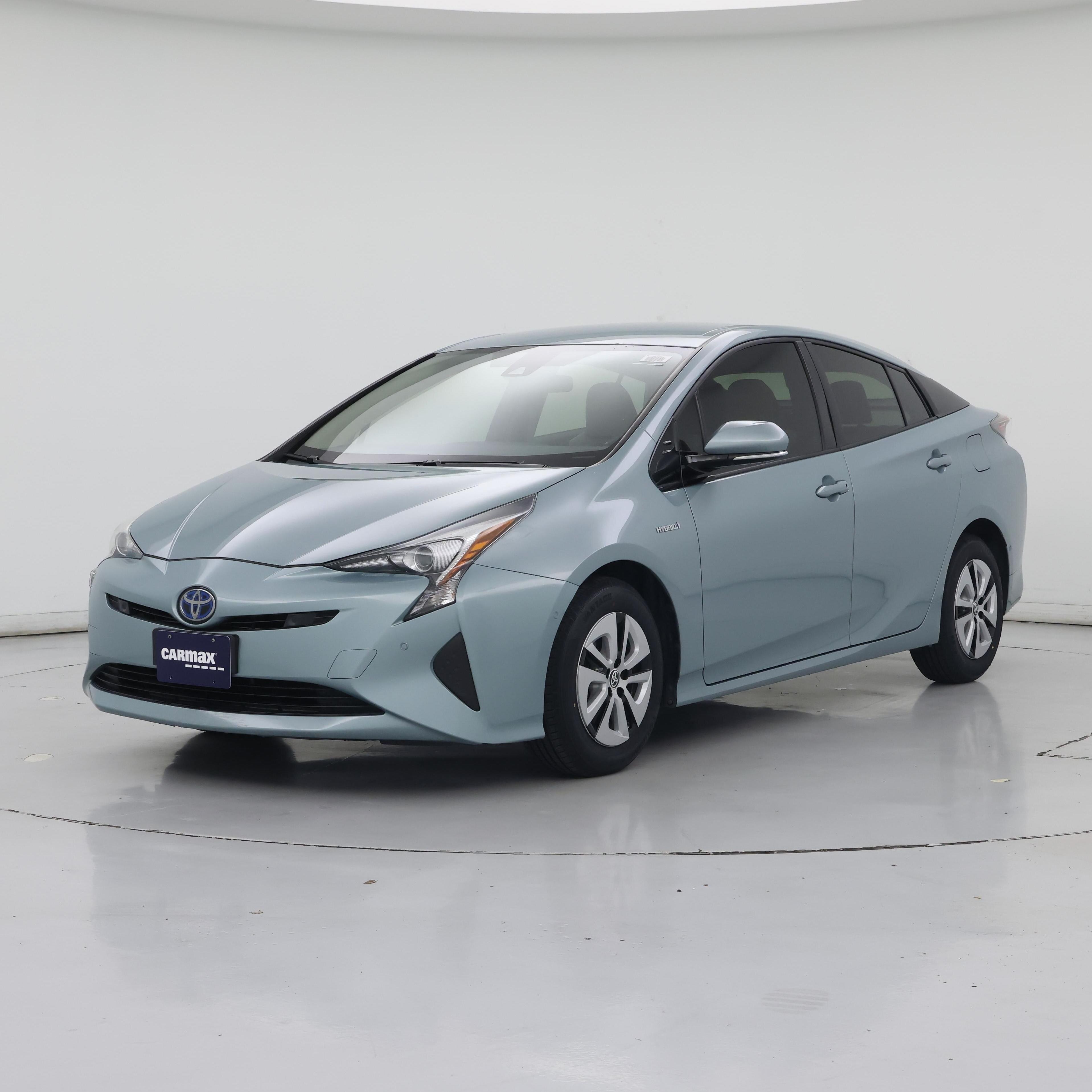 Thumbnail: 2018 Toyota Prius - 4