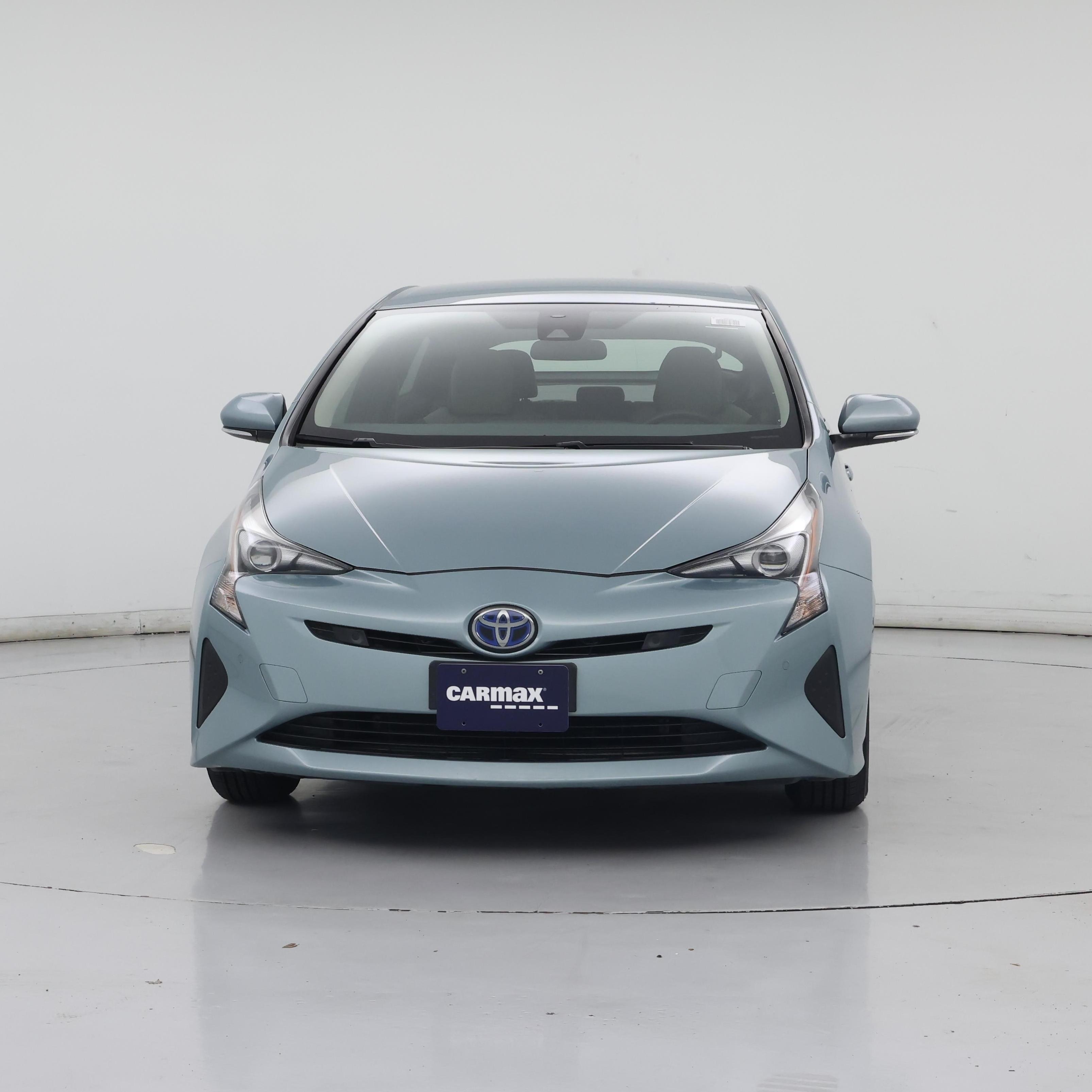 Thumbnail: 2018 Toyota Prius - 5