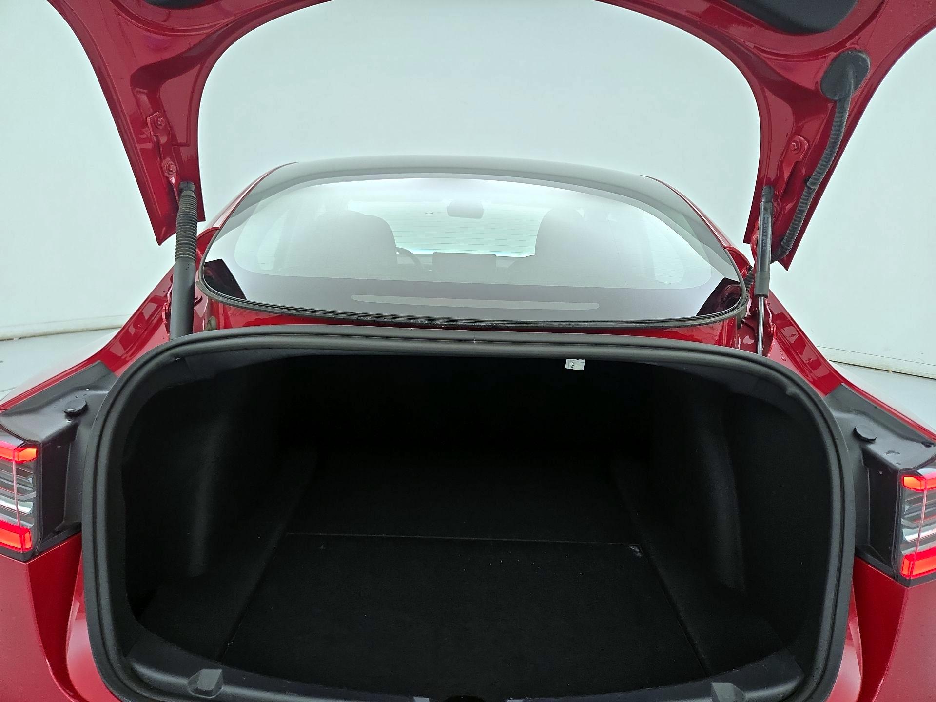Thumbnail: 2023 Tesla Model 3 - 20