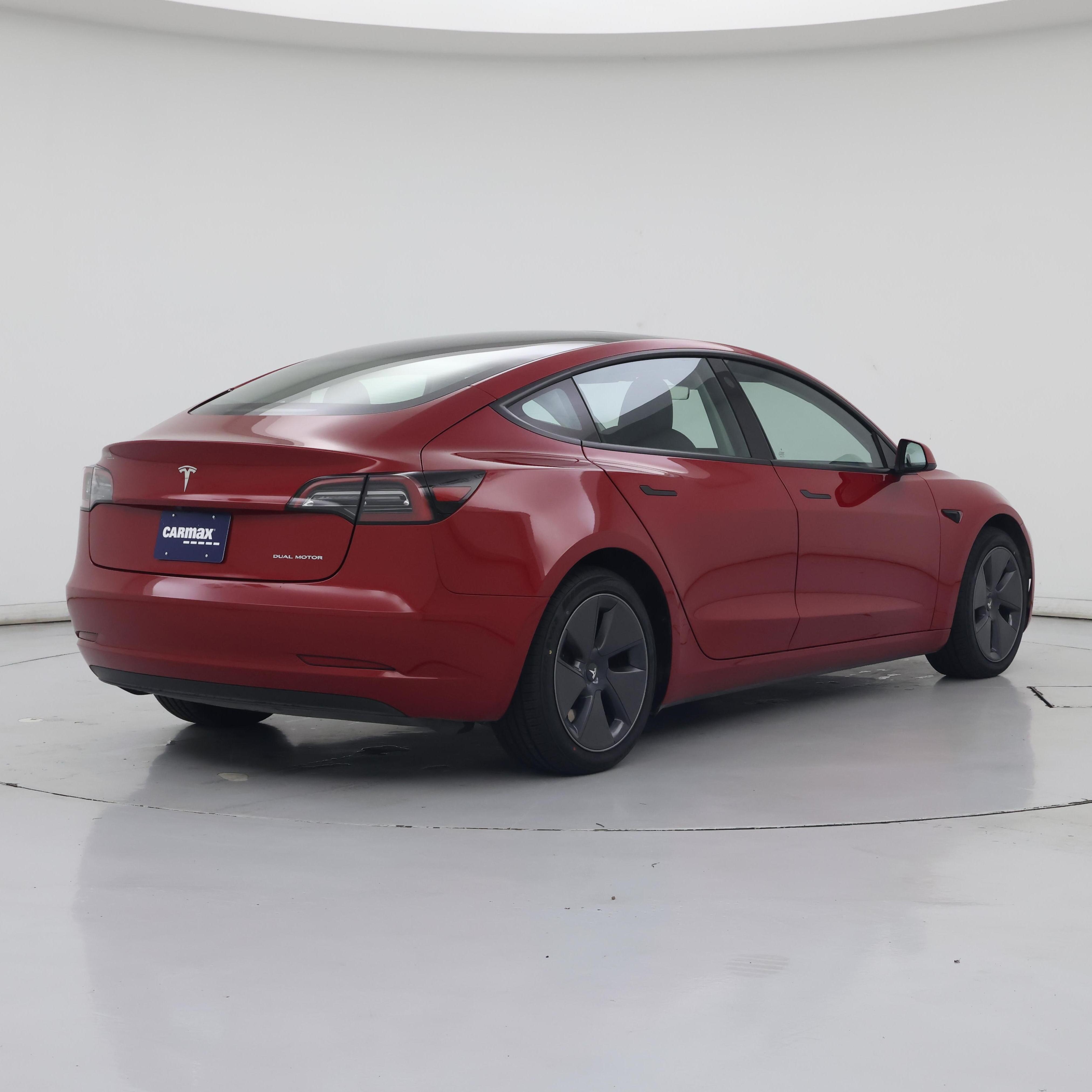 Thumbnail: 2023 Tesla Model 3 - 8