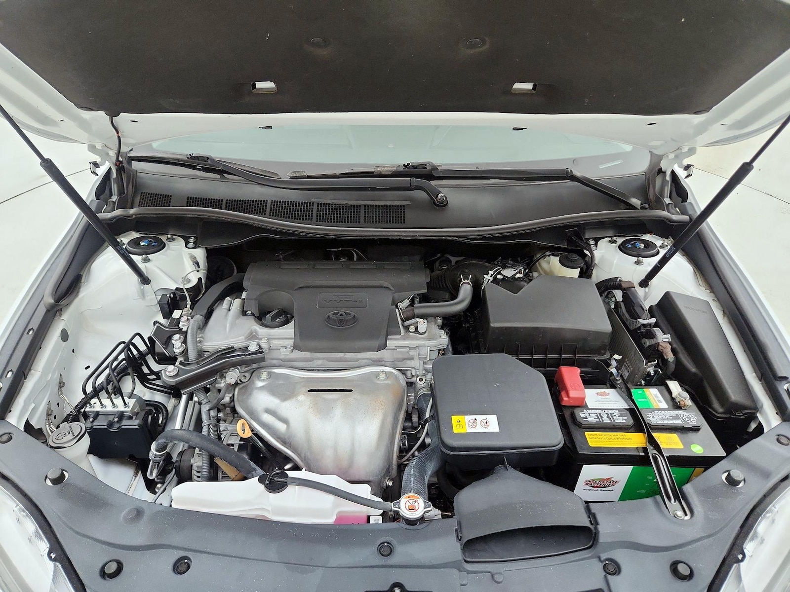 2017 Toyota Camry SE - Photo 22