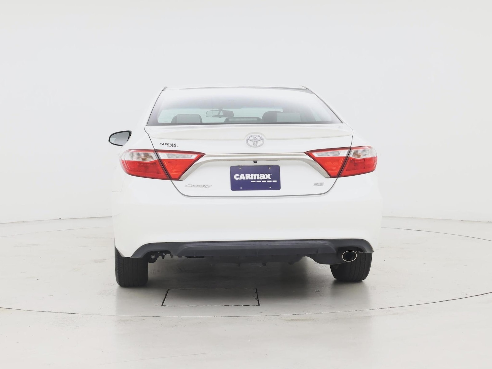 2017 Toyota Camry SE - Photo 7
