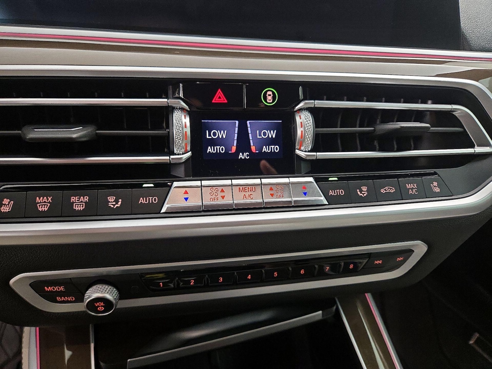 2021 BMW X5 40i - Photo 18