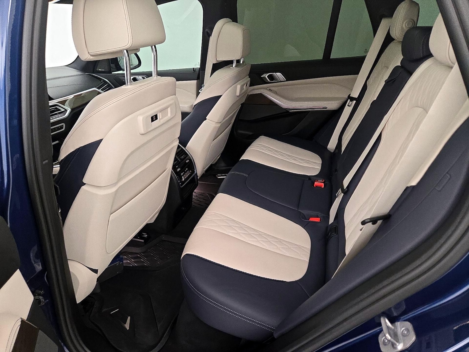 2021 BMW X5 40i - Photo 22