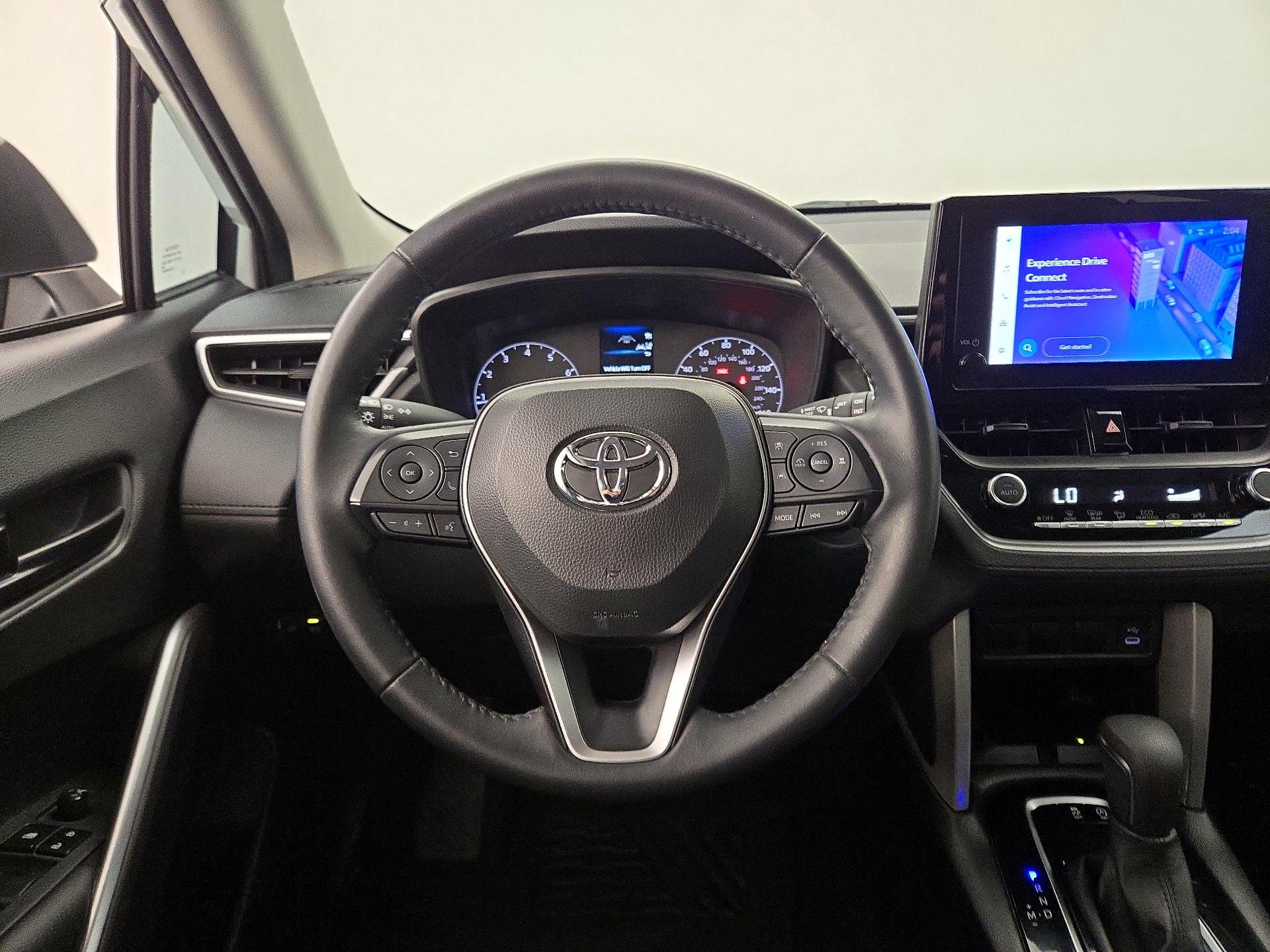 Thumbnail: 2024 Toyota Corolla Cross - 10