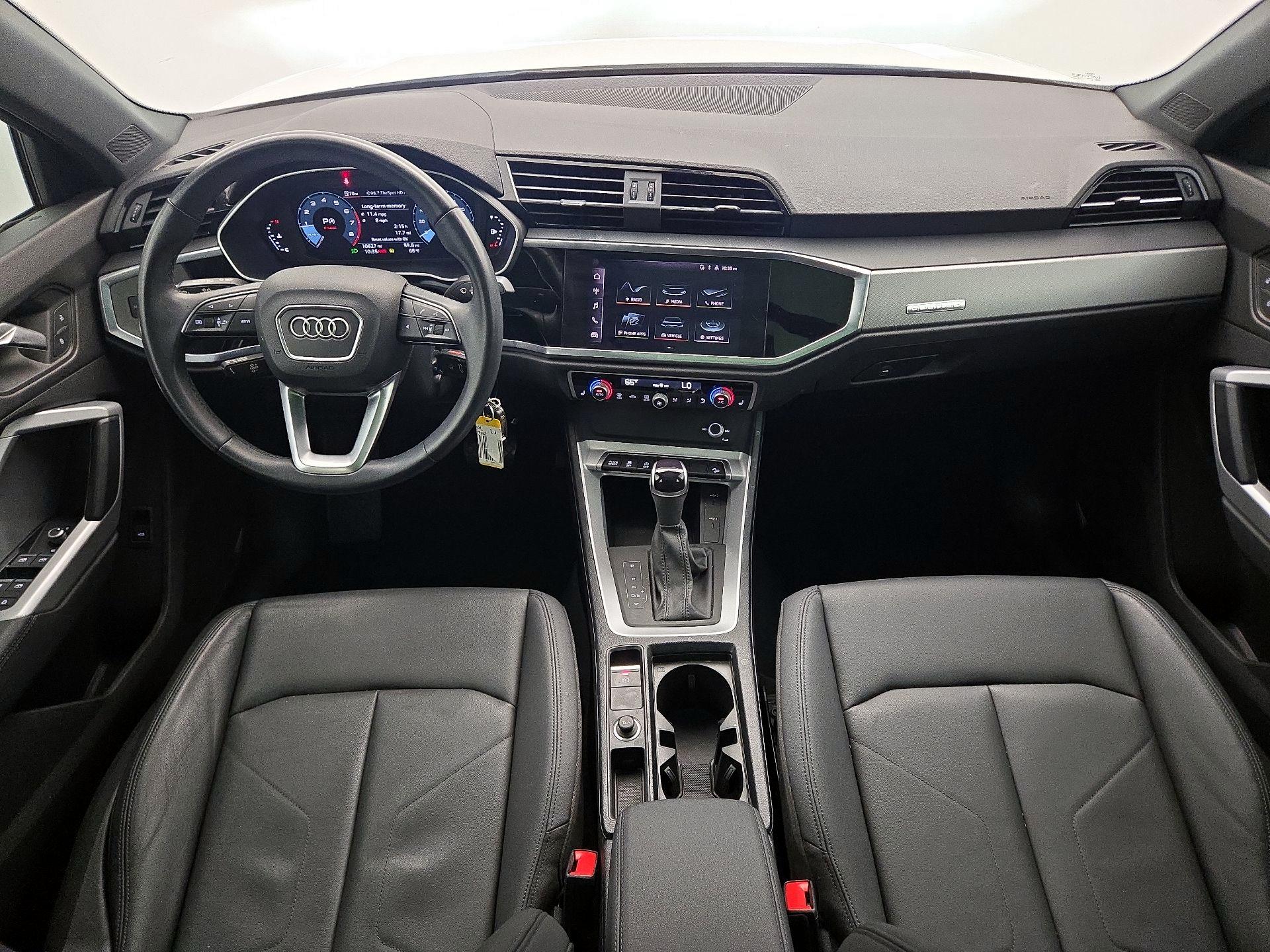 Thumbnail: 2022 Audi Q3 - 9