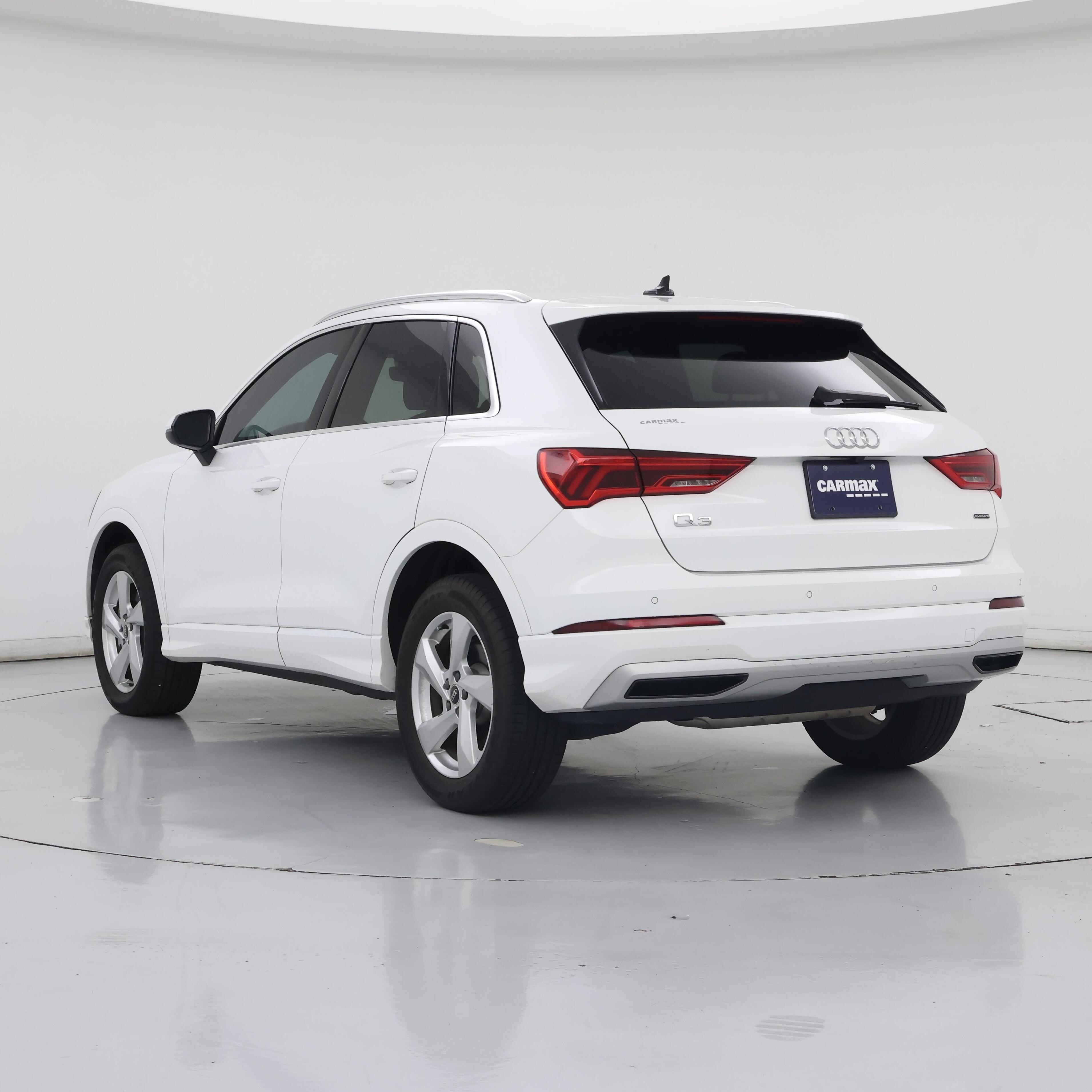 Thumbnail: 2022 Audi Q3 - 2