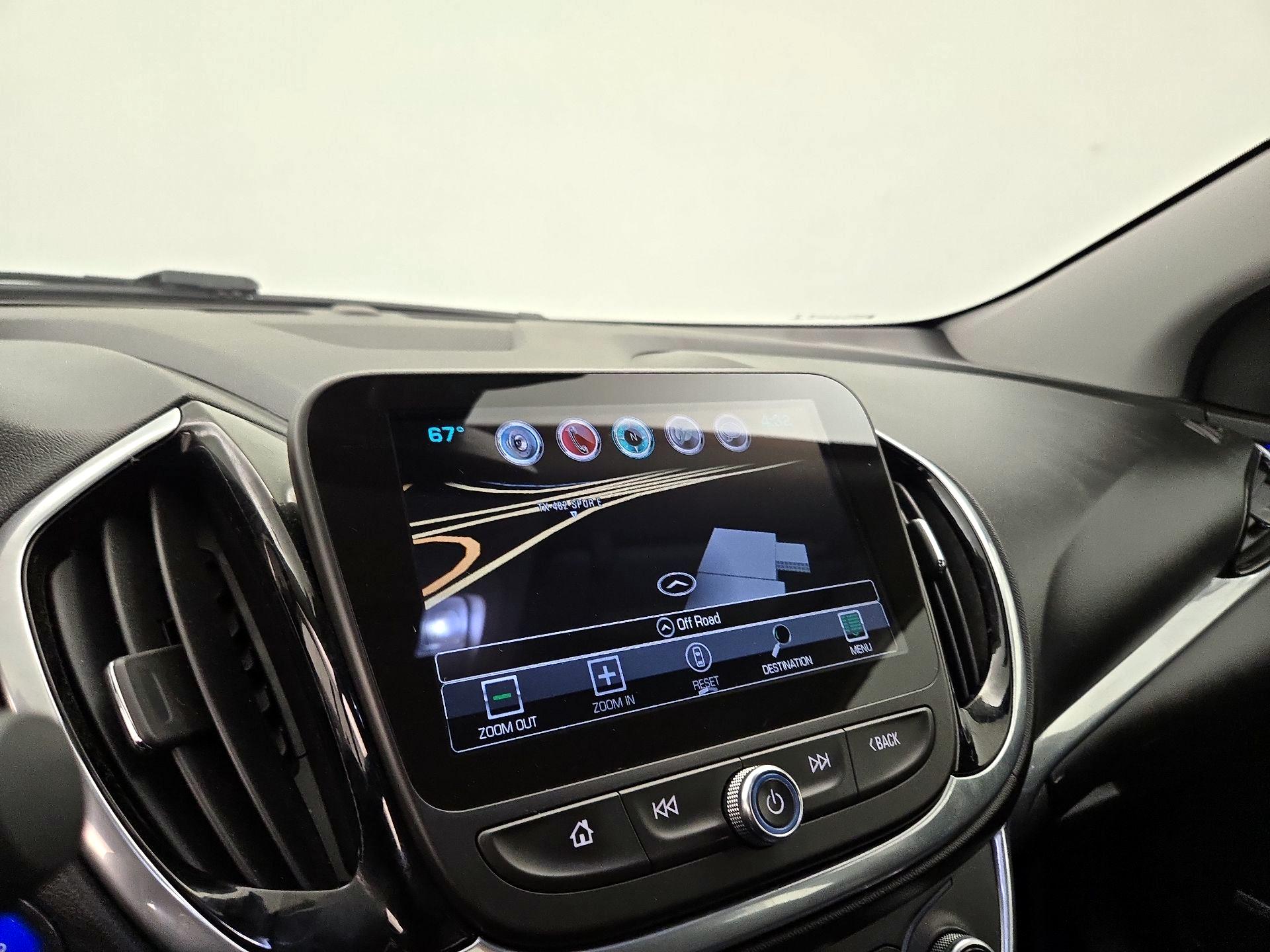 Thumbnail: 2017 Chevrolet Volt - 14