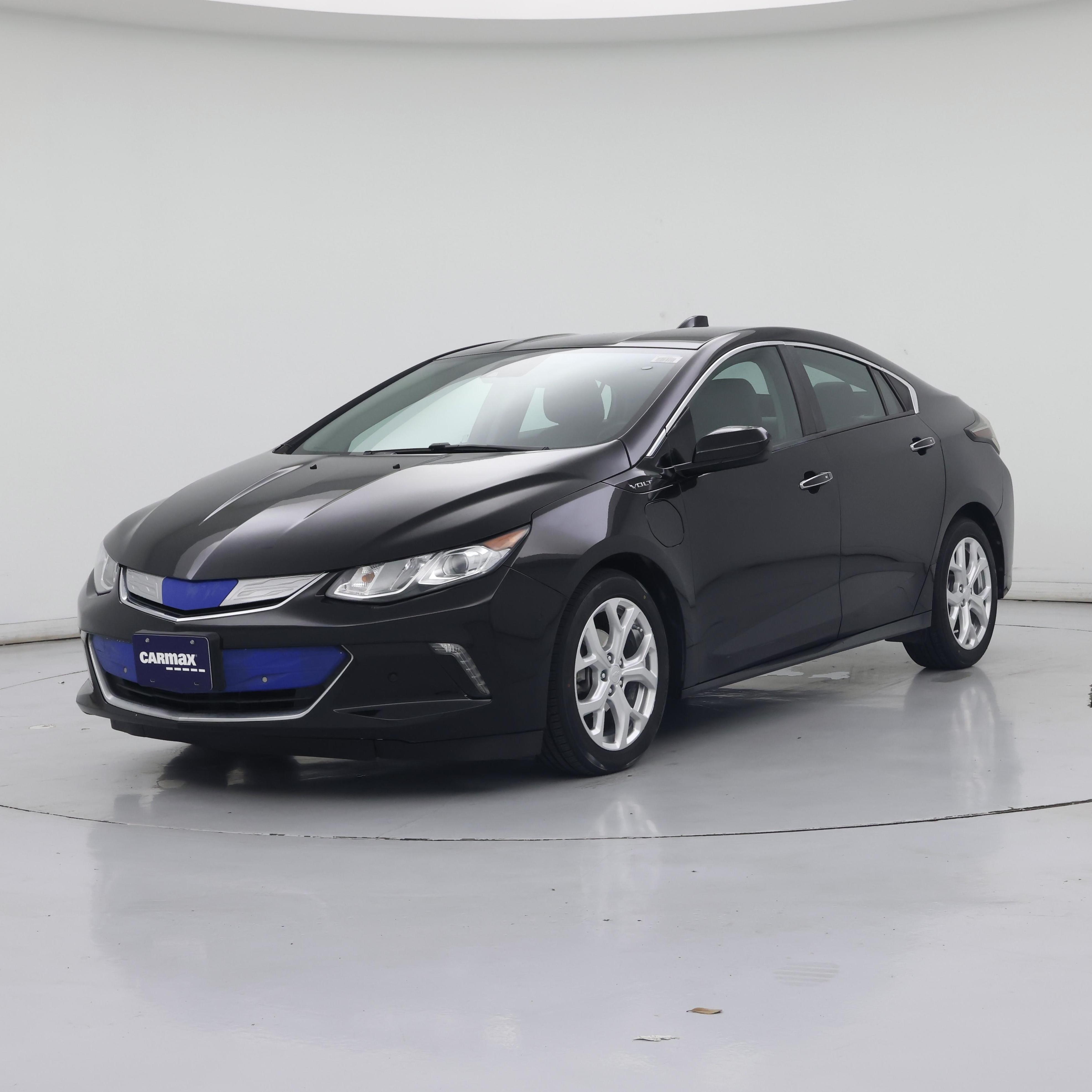 Thumbnail: 2017 Chevrolet Volt - 4