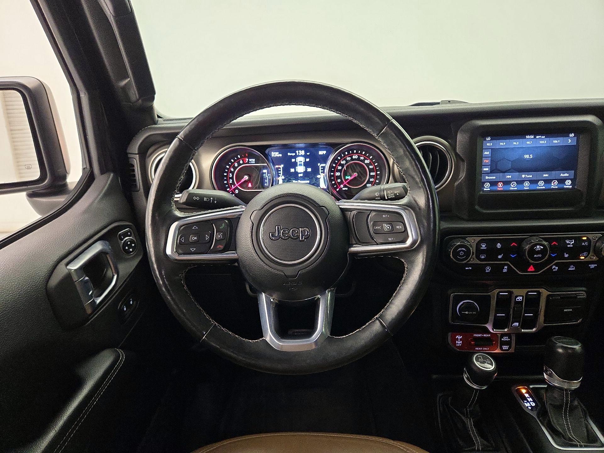 Thumbnail: 2021 Jeep Gladiator - 10