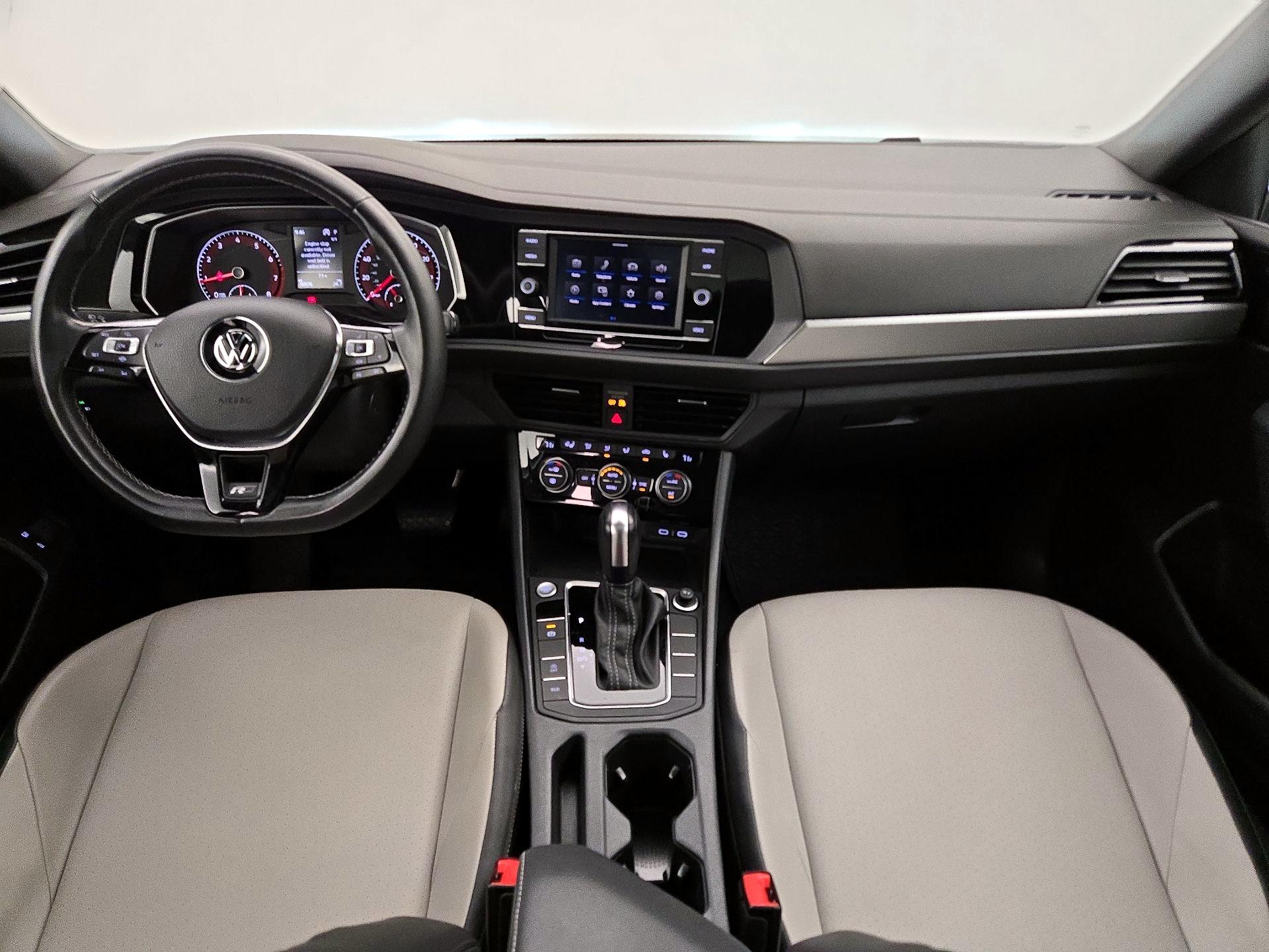 Thumbnail: 2021 Volkswagen Jetta - 9