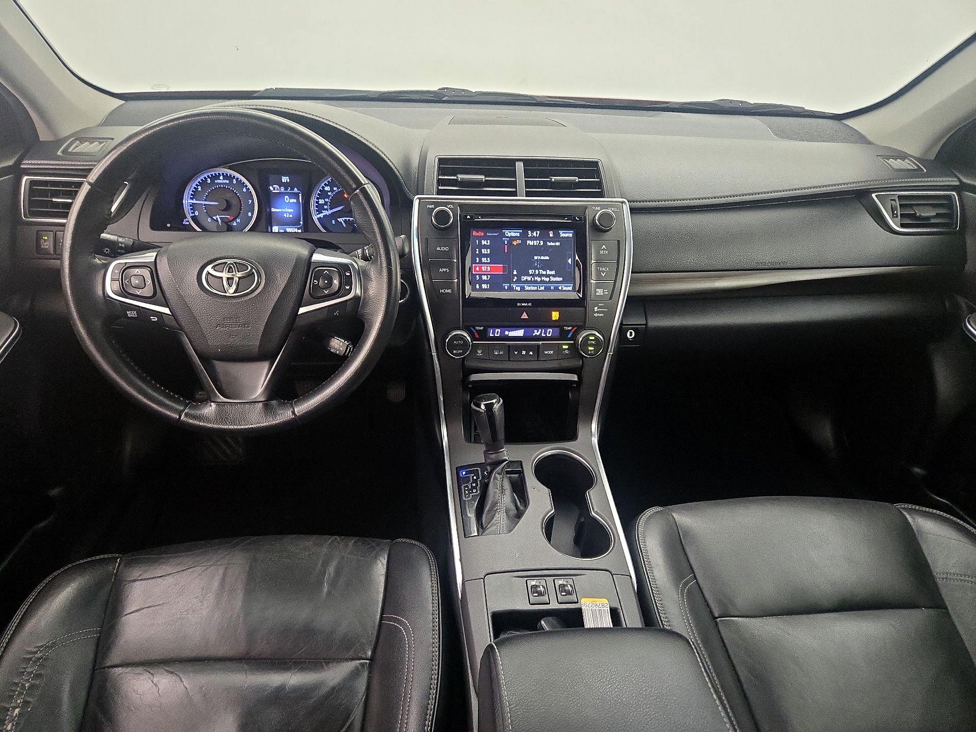 Thumbnail: 2016 Toyota Camry - 9