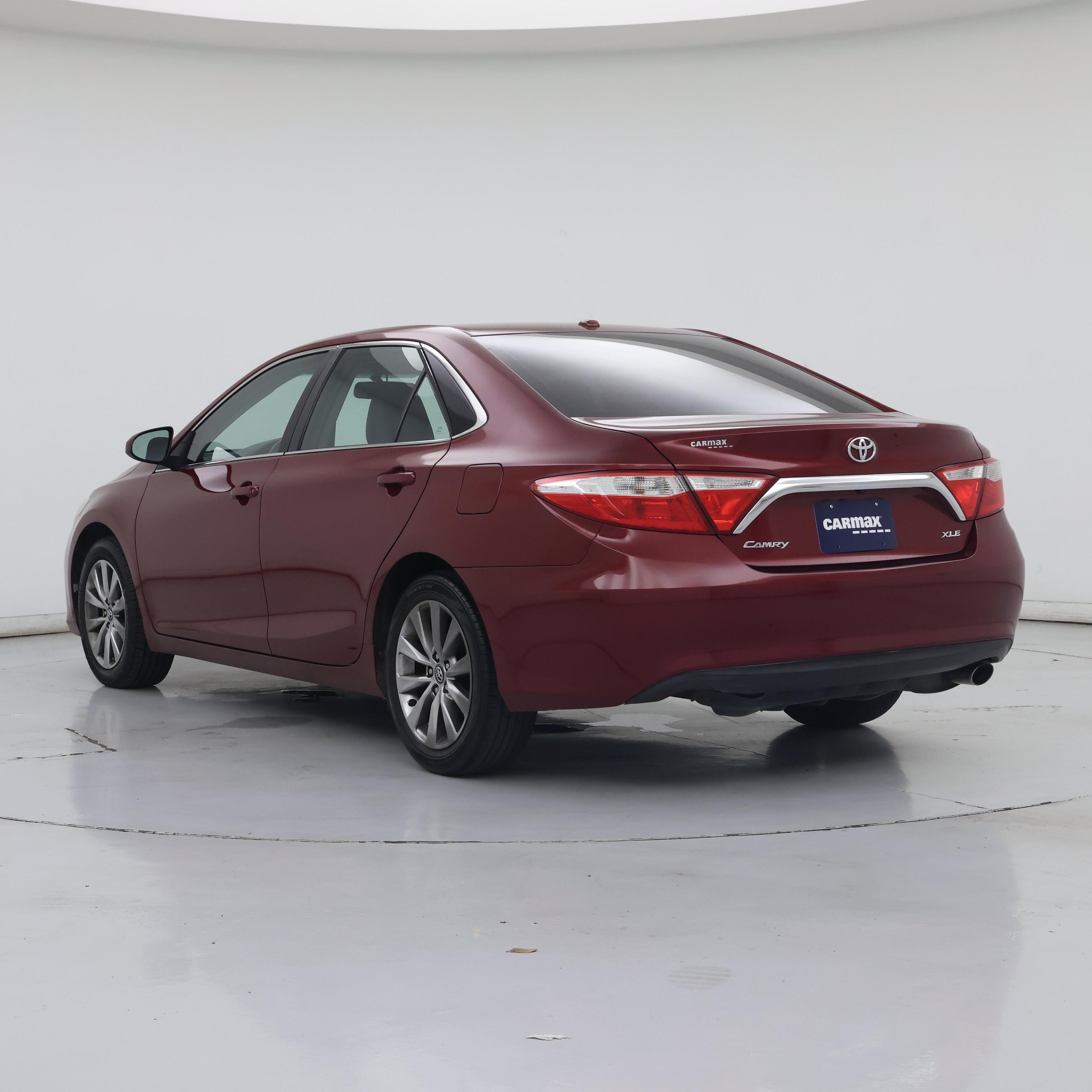 Thumbnail: 2016 Toyota Camry - 2