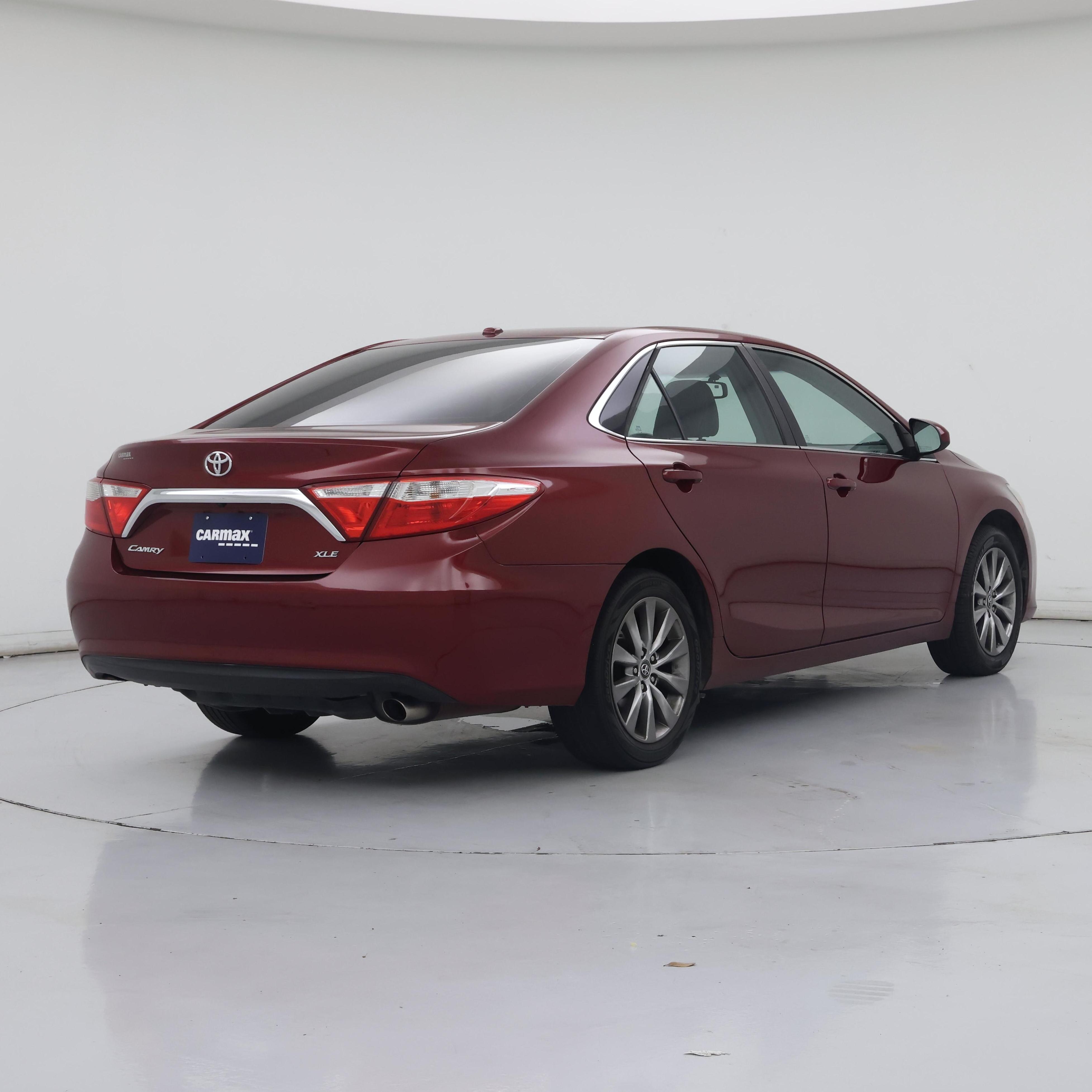 Thumbnail: 2016 Toyota Camry - 8