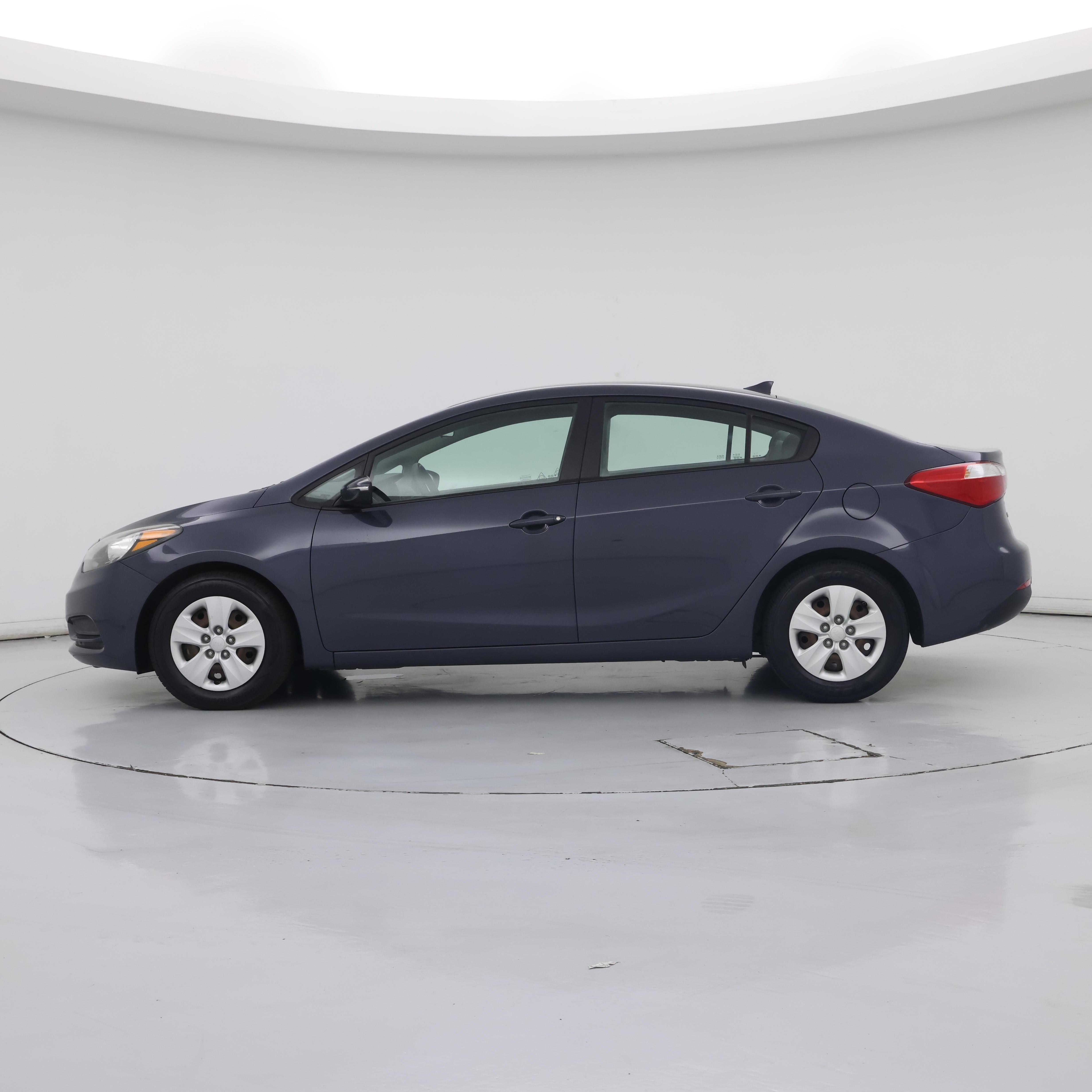 Thumbnail: 2015 Kia Forte - 3