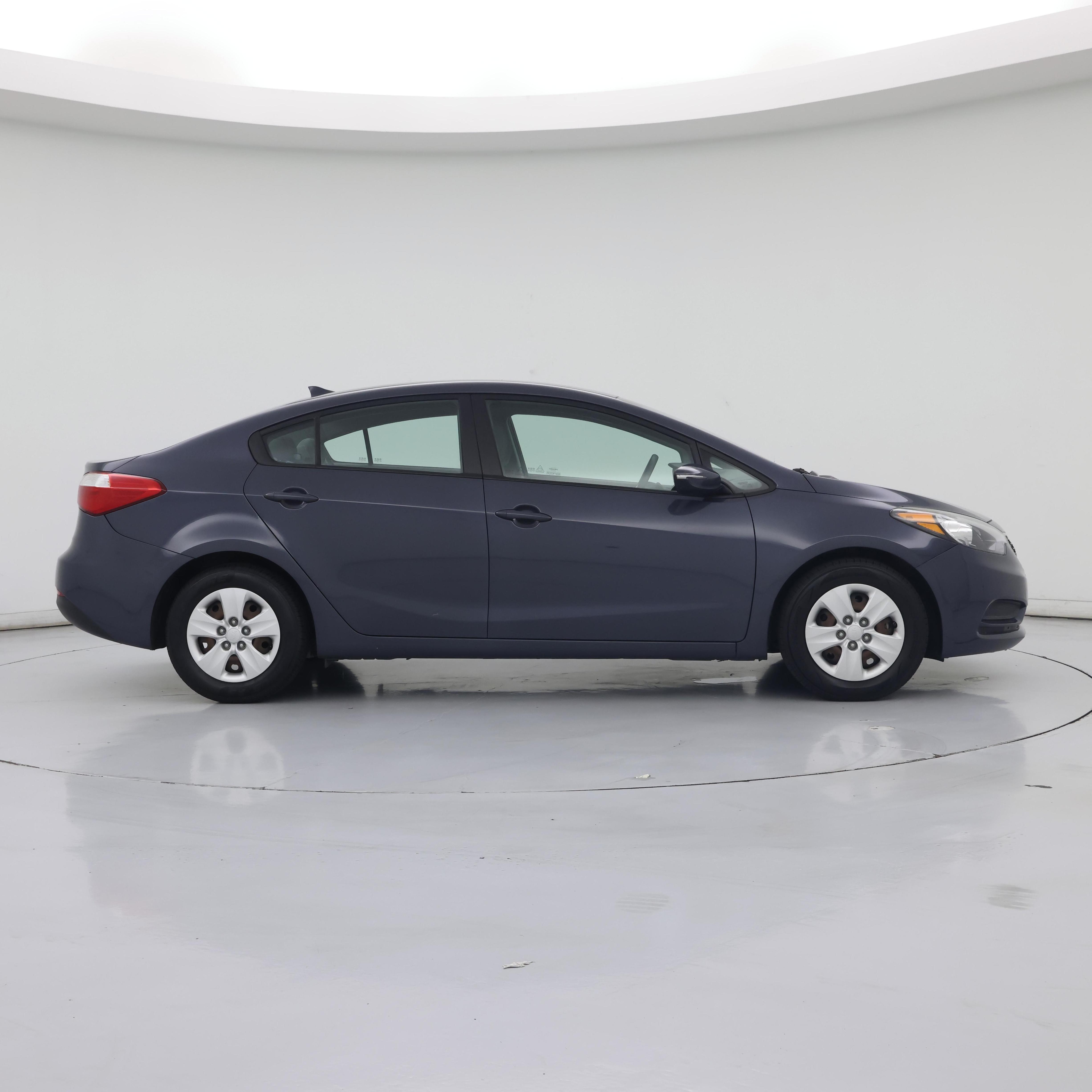 Thumbnail: 2015 Kia Forte - 7