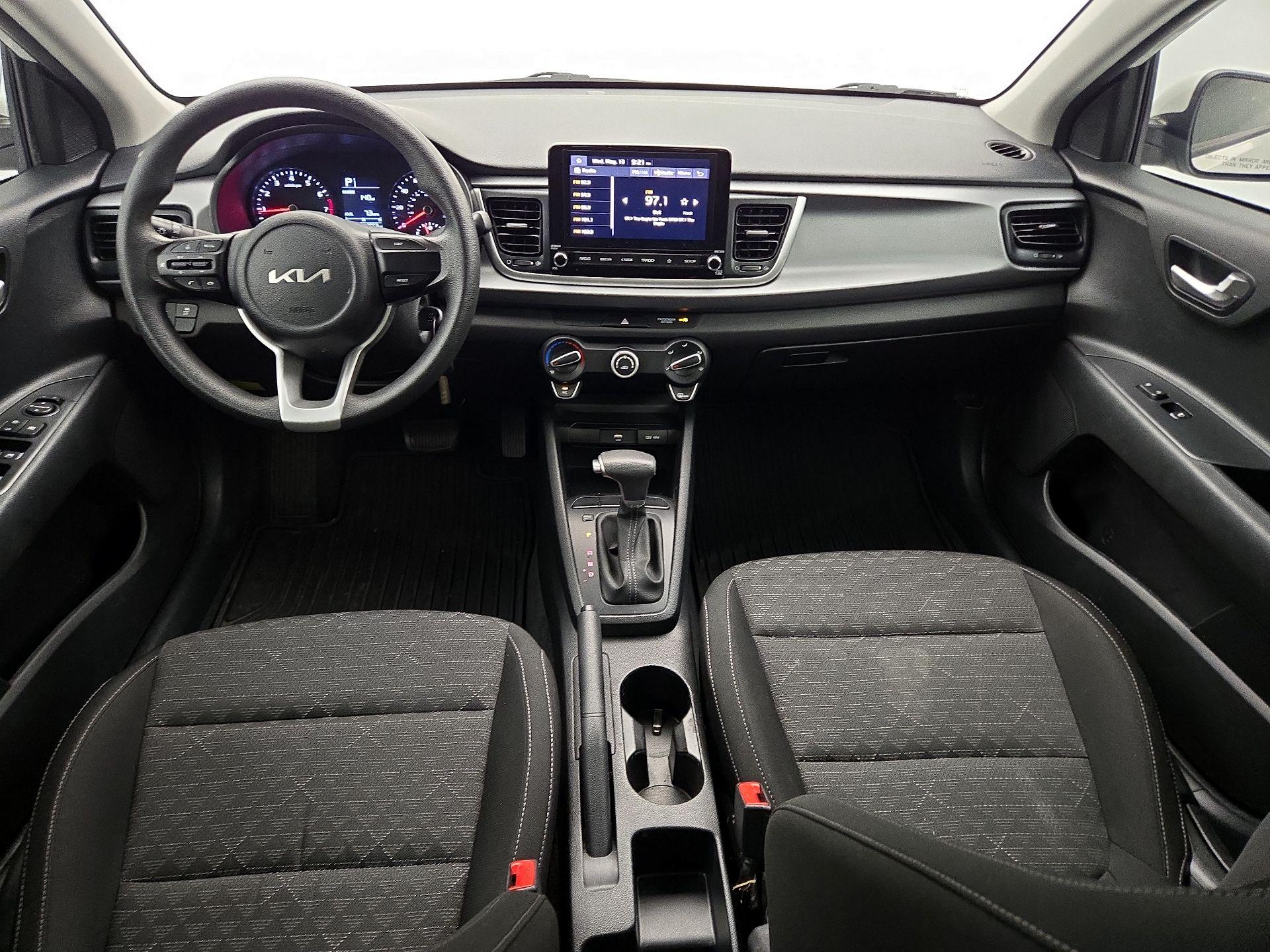 Thumbnail: 2023 Kia Rio - 9
