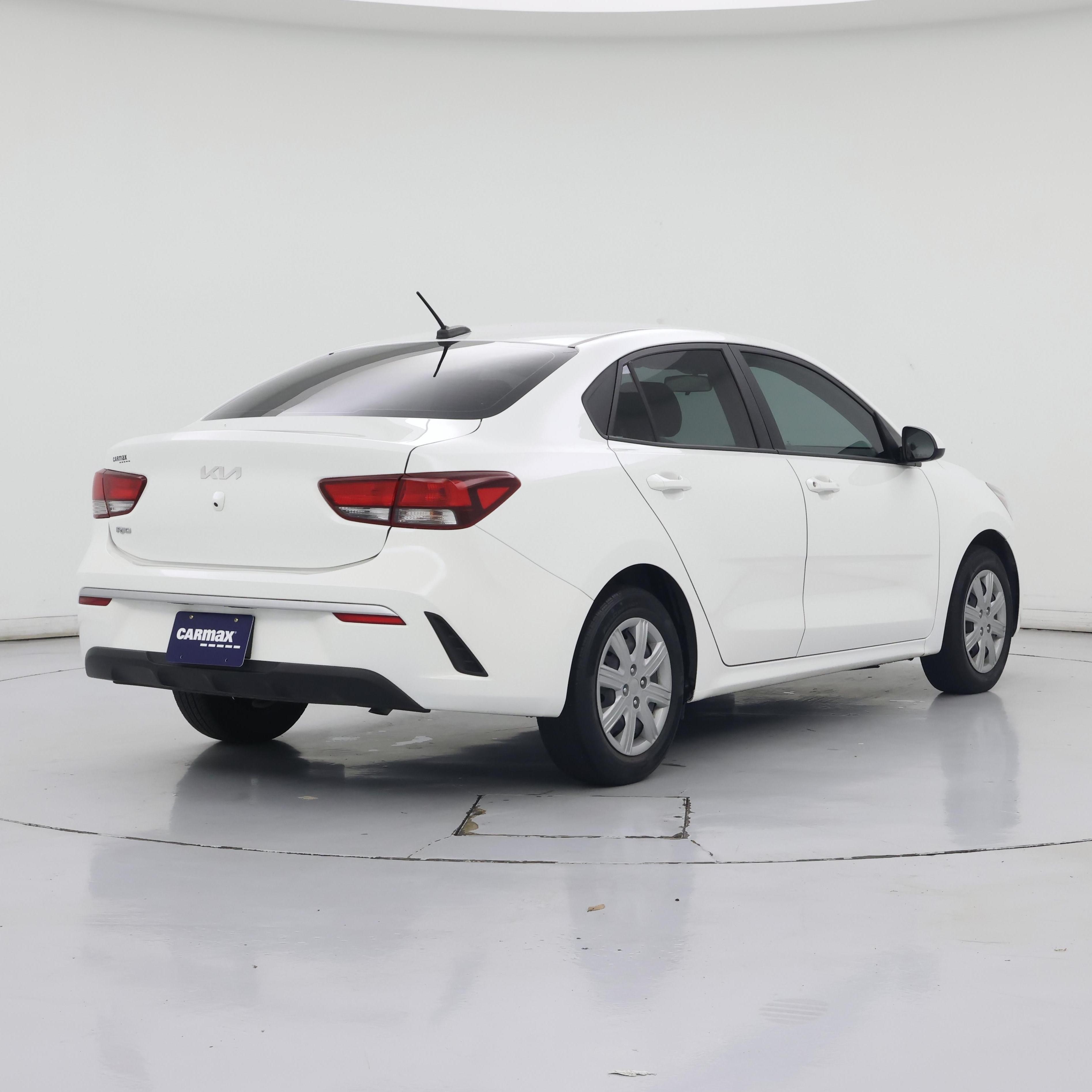 Thumbnail: 2023 Kia Rio - 8