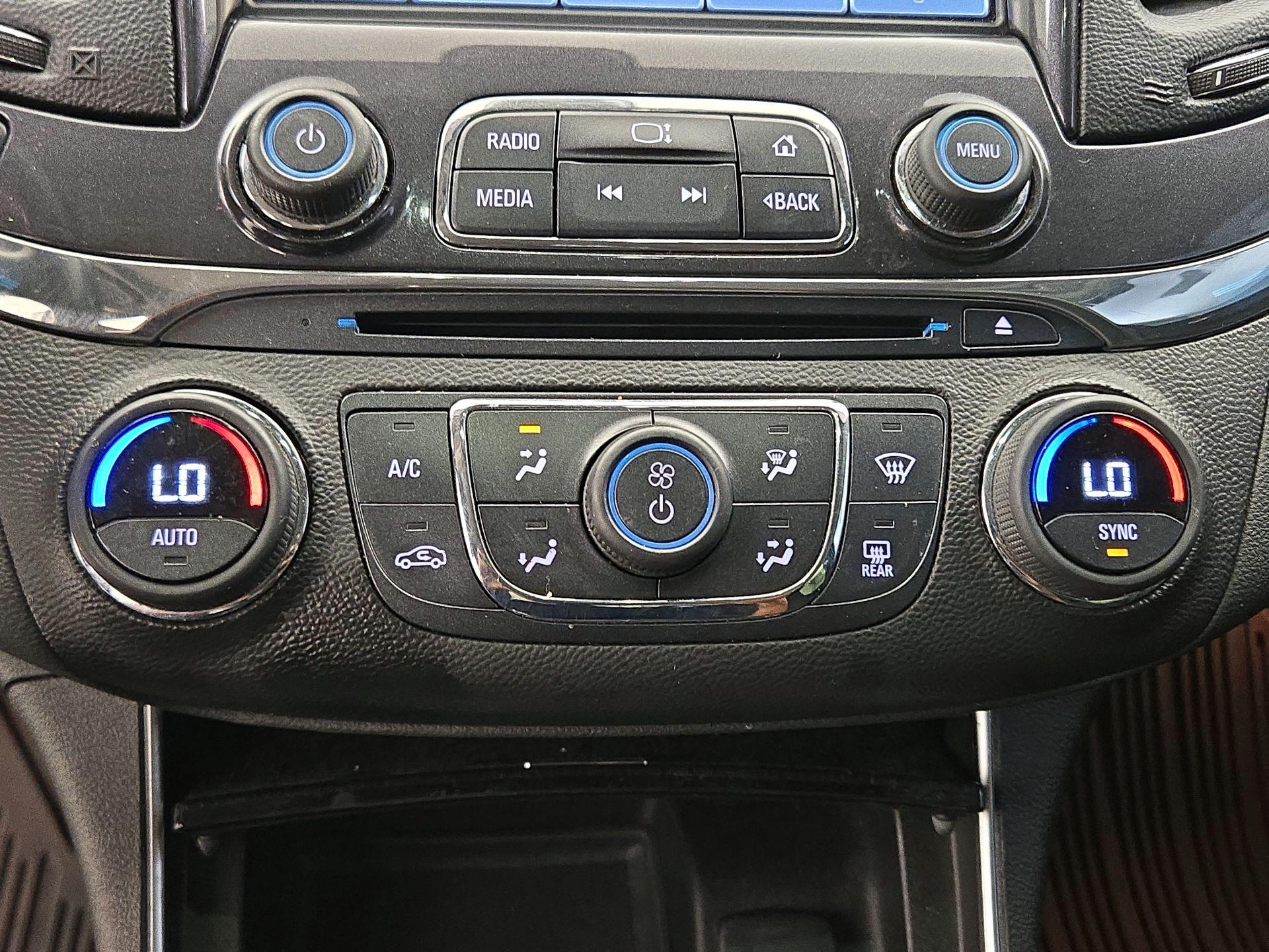 Thumbnail: 2019 Chevrolet Impala - 17