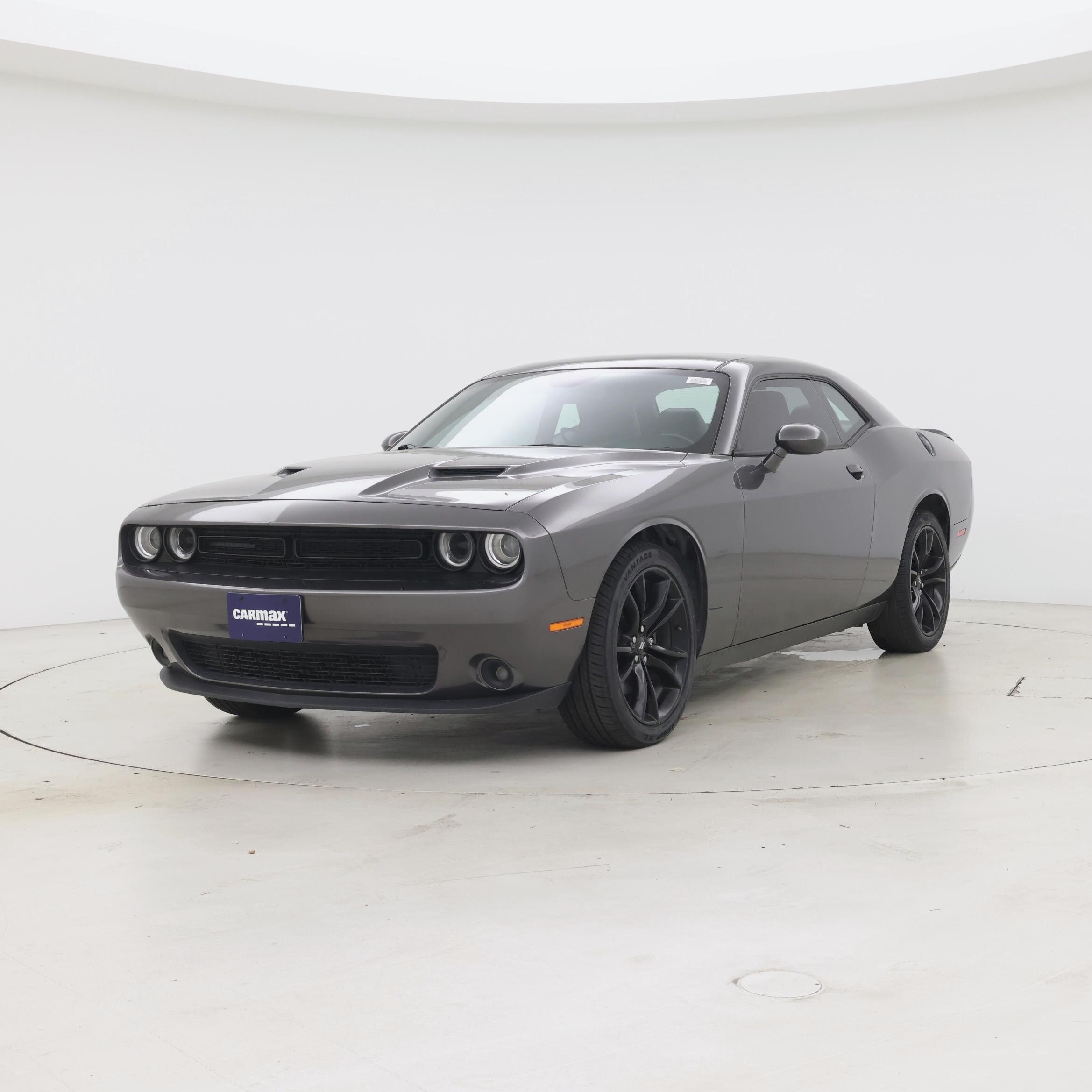 Thumbnail: 2018 Dodge Challenger - 4