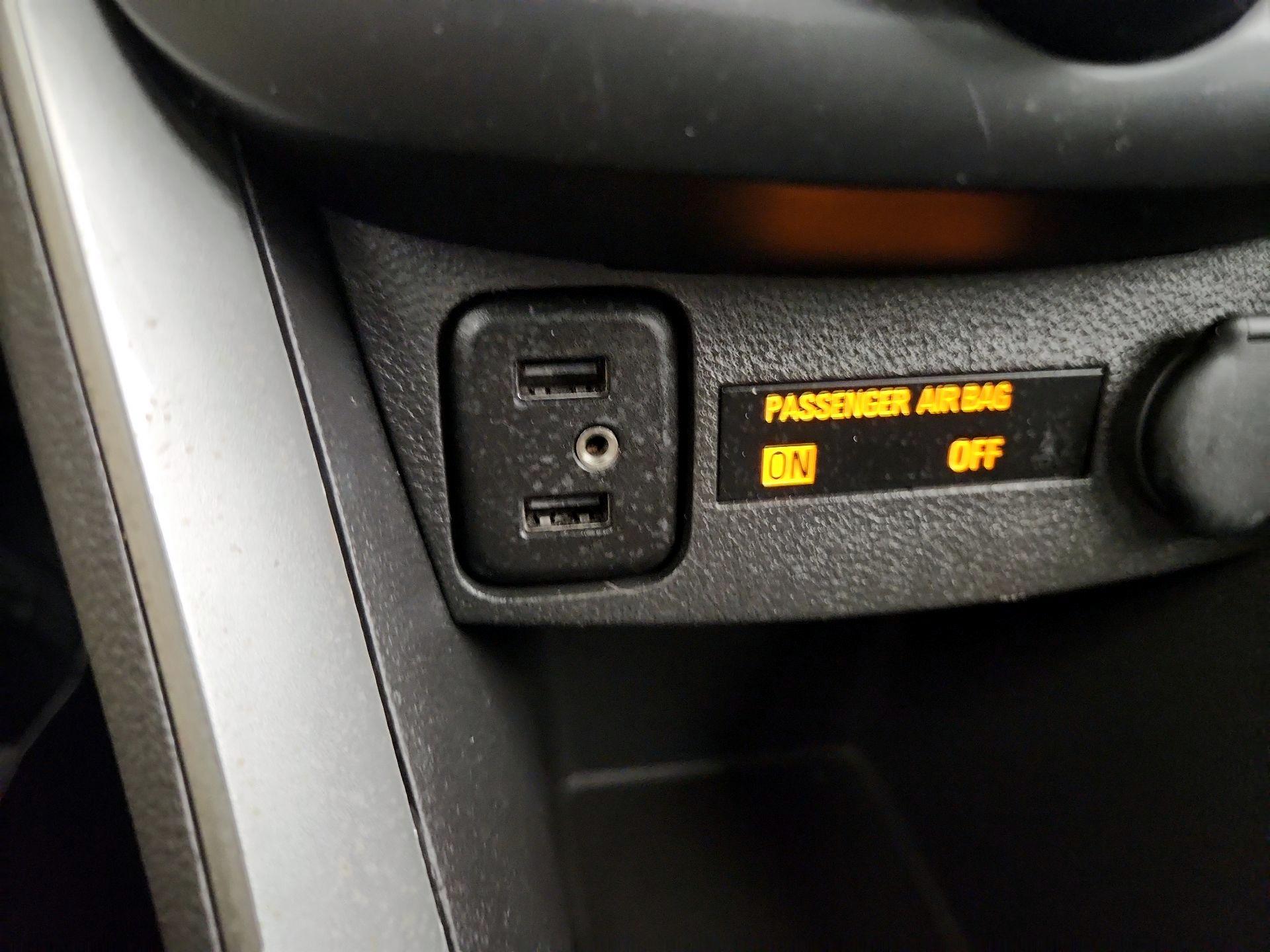 Thumbnail: 2017 Chevrolet Trax - 16