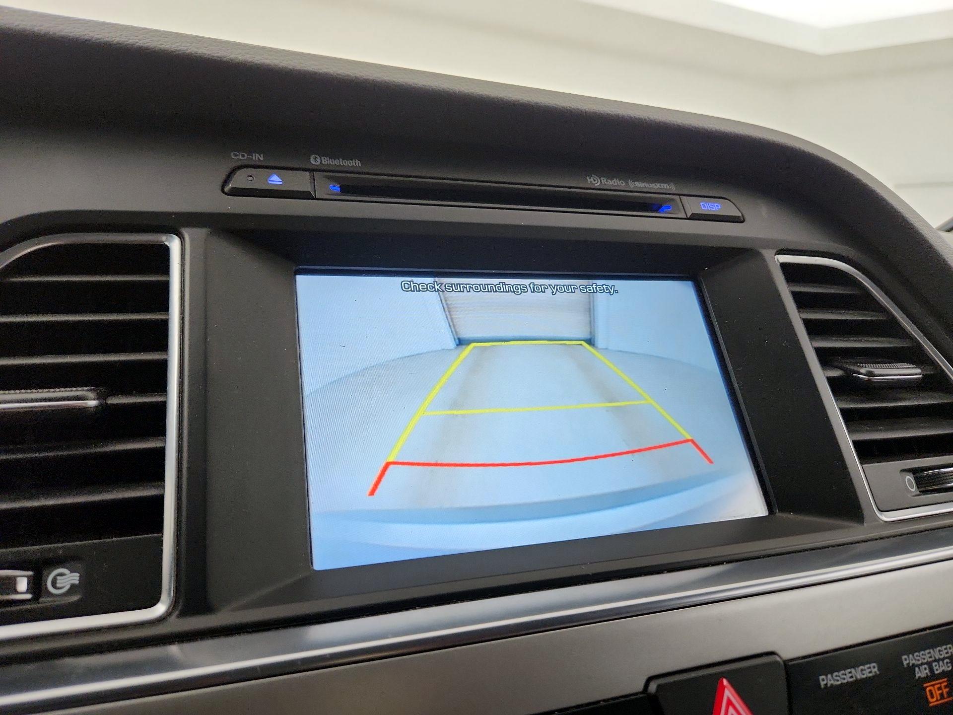 Thumbnail: 2016 Hyundai Sonata - 12
