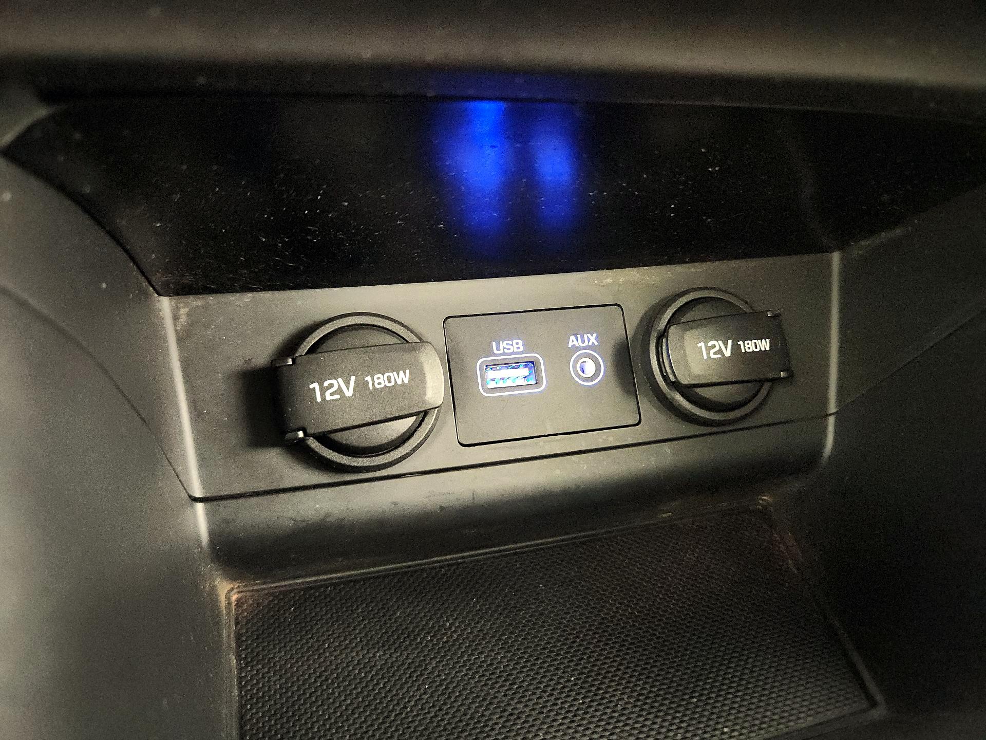 Thumbnail: 2016 Hyundai Sonata - 16