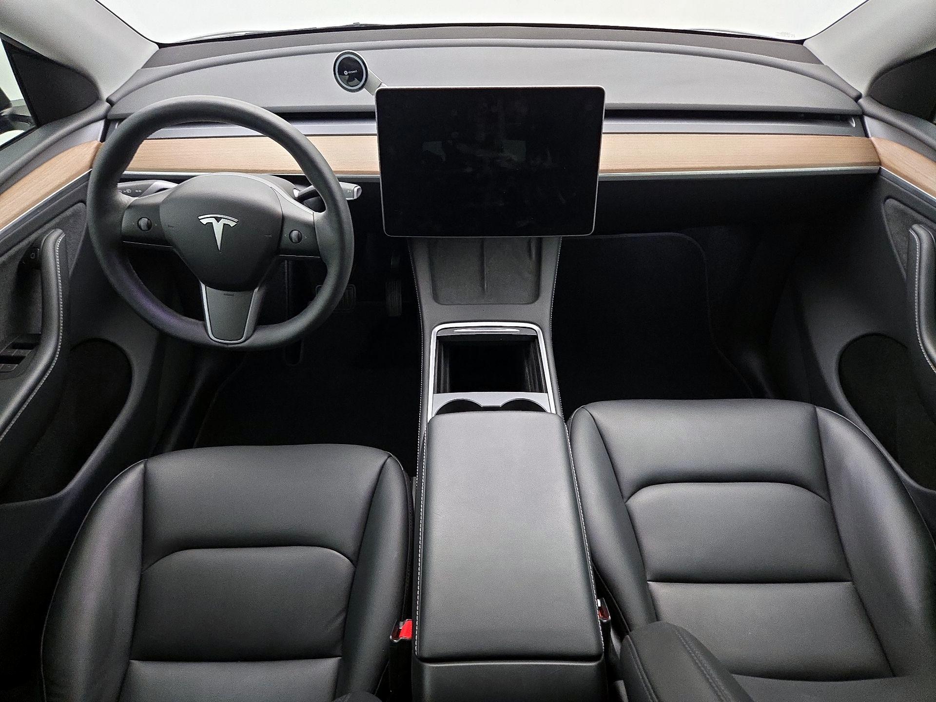 Thumbnail: 2023 Tesla Model Y - 9