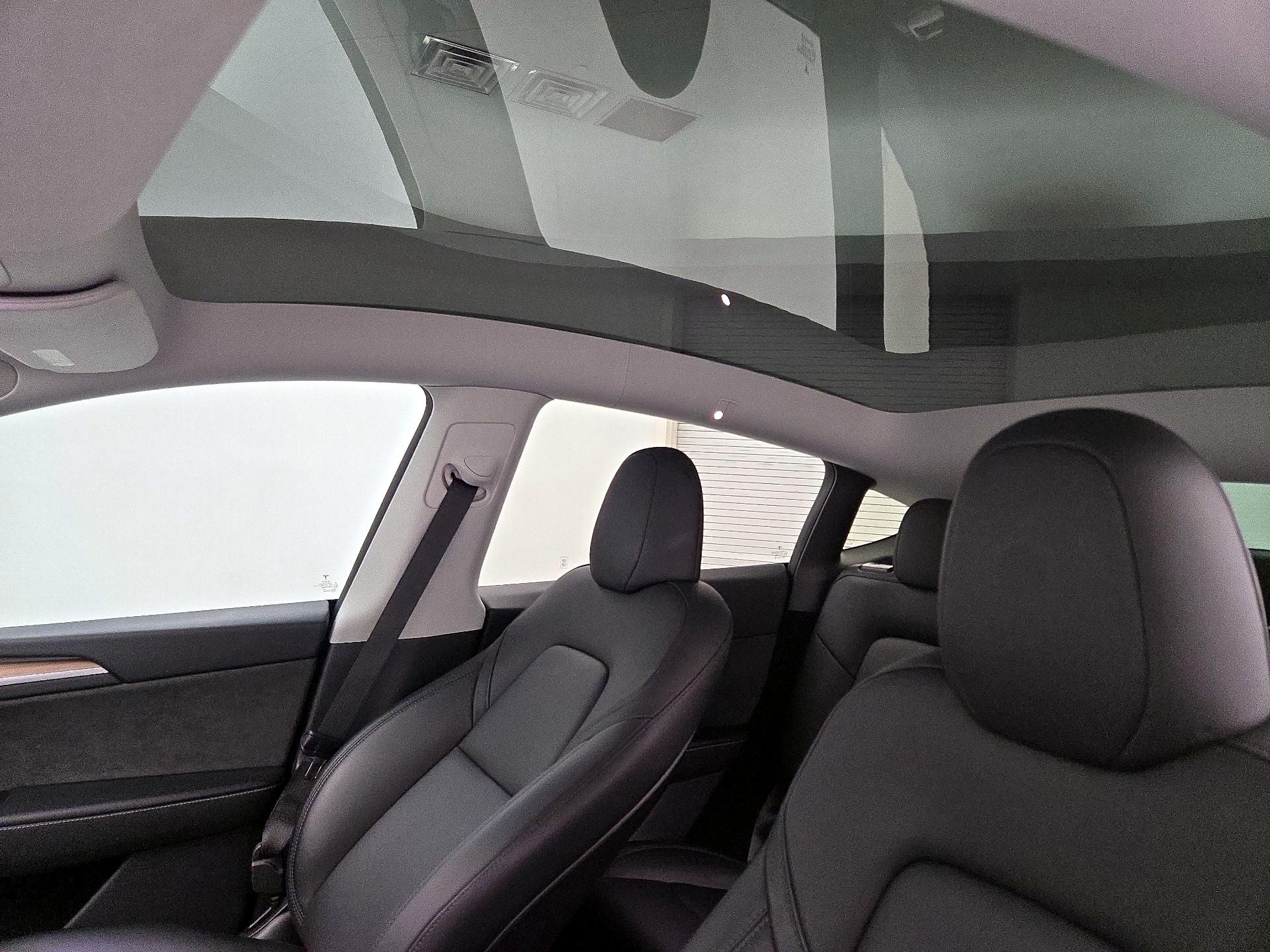 Thumbnail: 2023 Tesla Model Y - 19