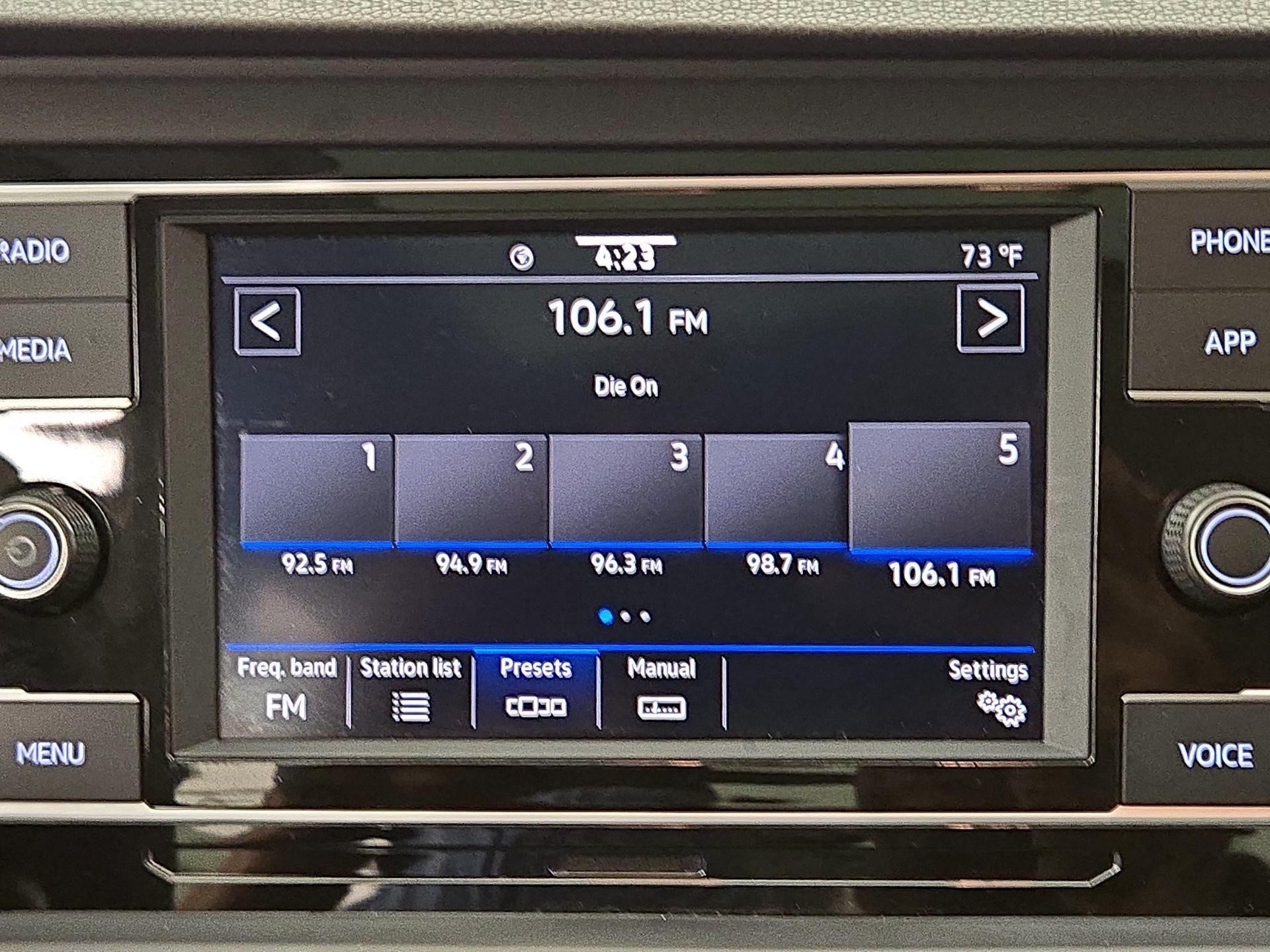 Thumbnail: 2021 Volkswagen Jetta - 15
