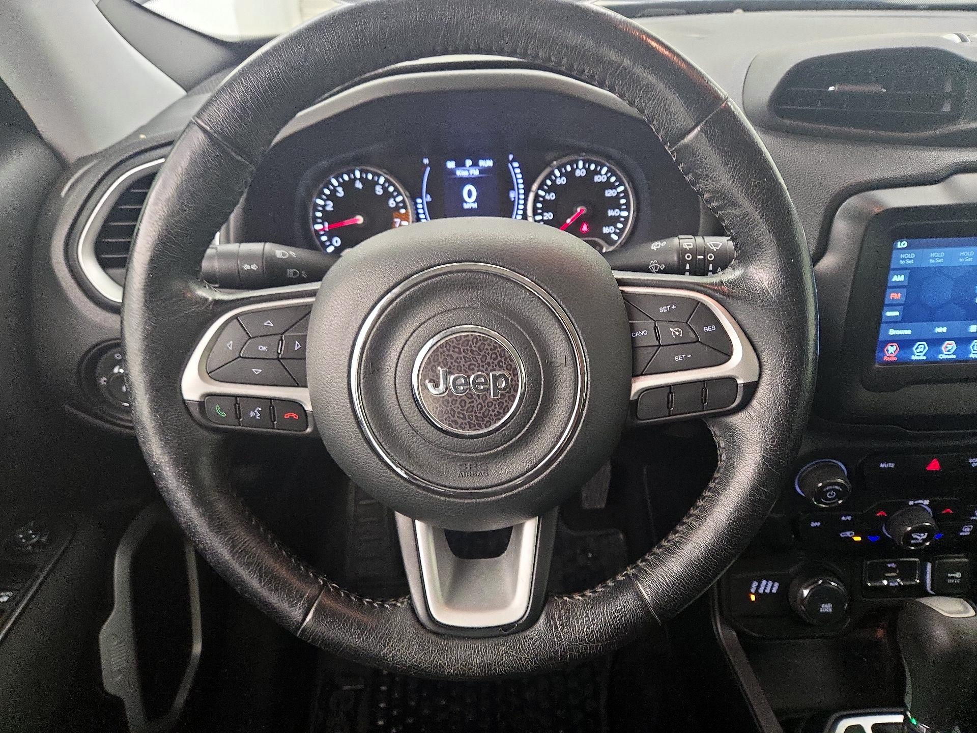 Thumbnail: 2020 Jeep Renegade - 10