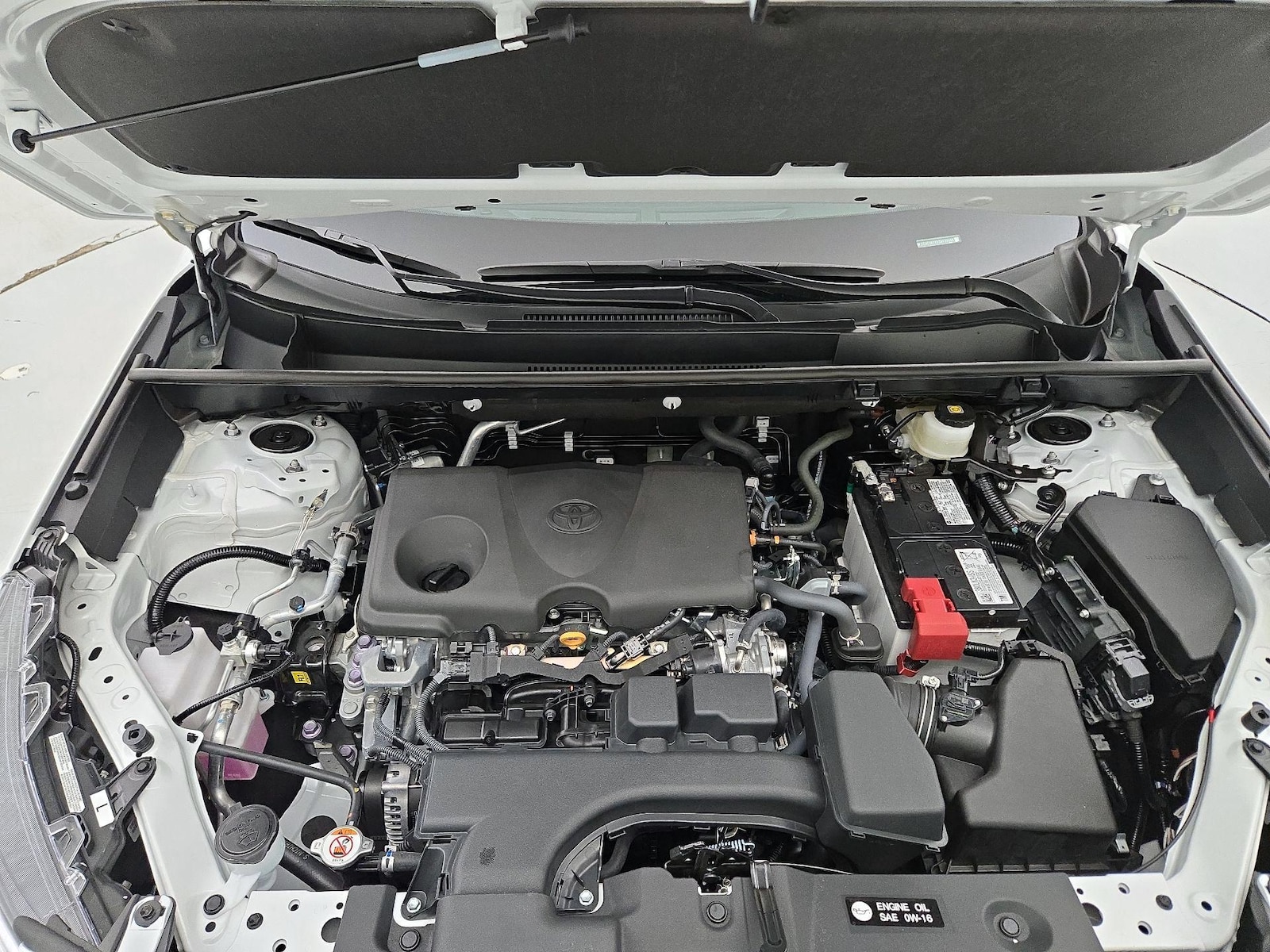 2025 Toyota RAV4 XLE Premium - Photo 23